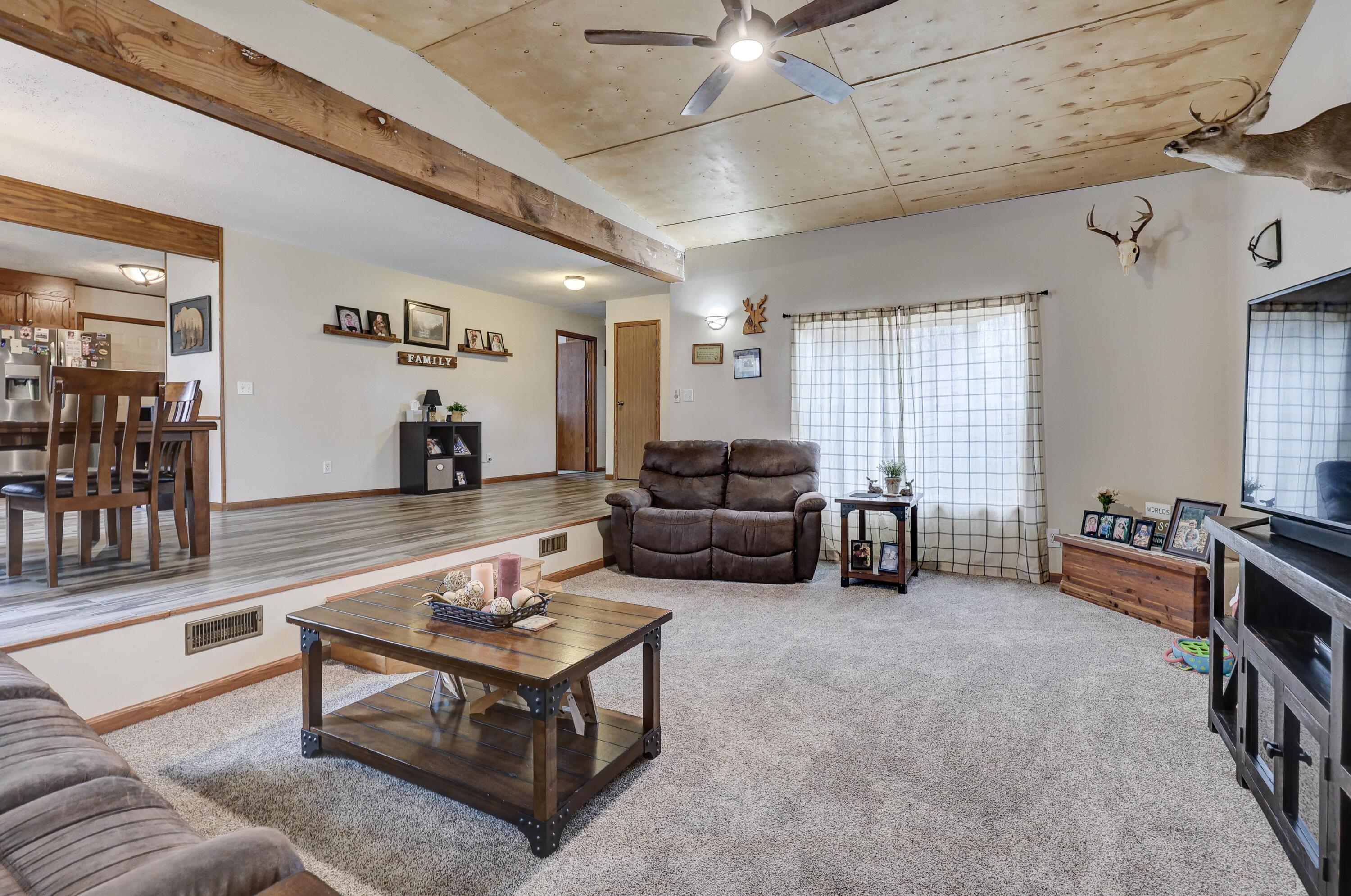 17669 Kentucky Road Property Photo 8
