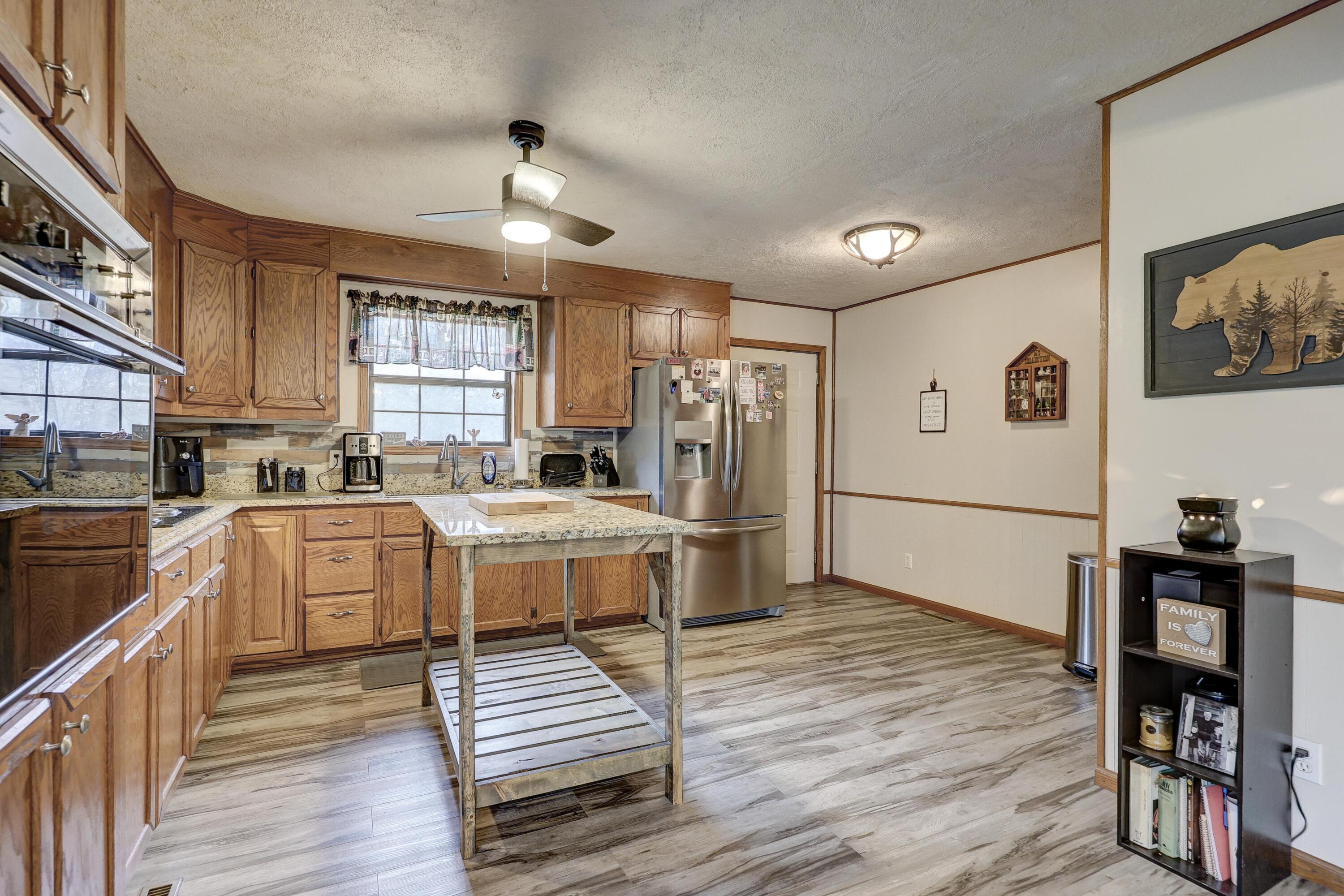 17669 Kentucky Road Property Photo 12