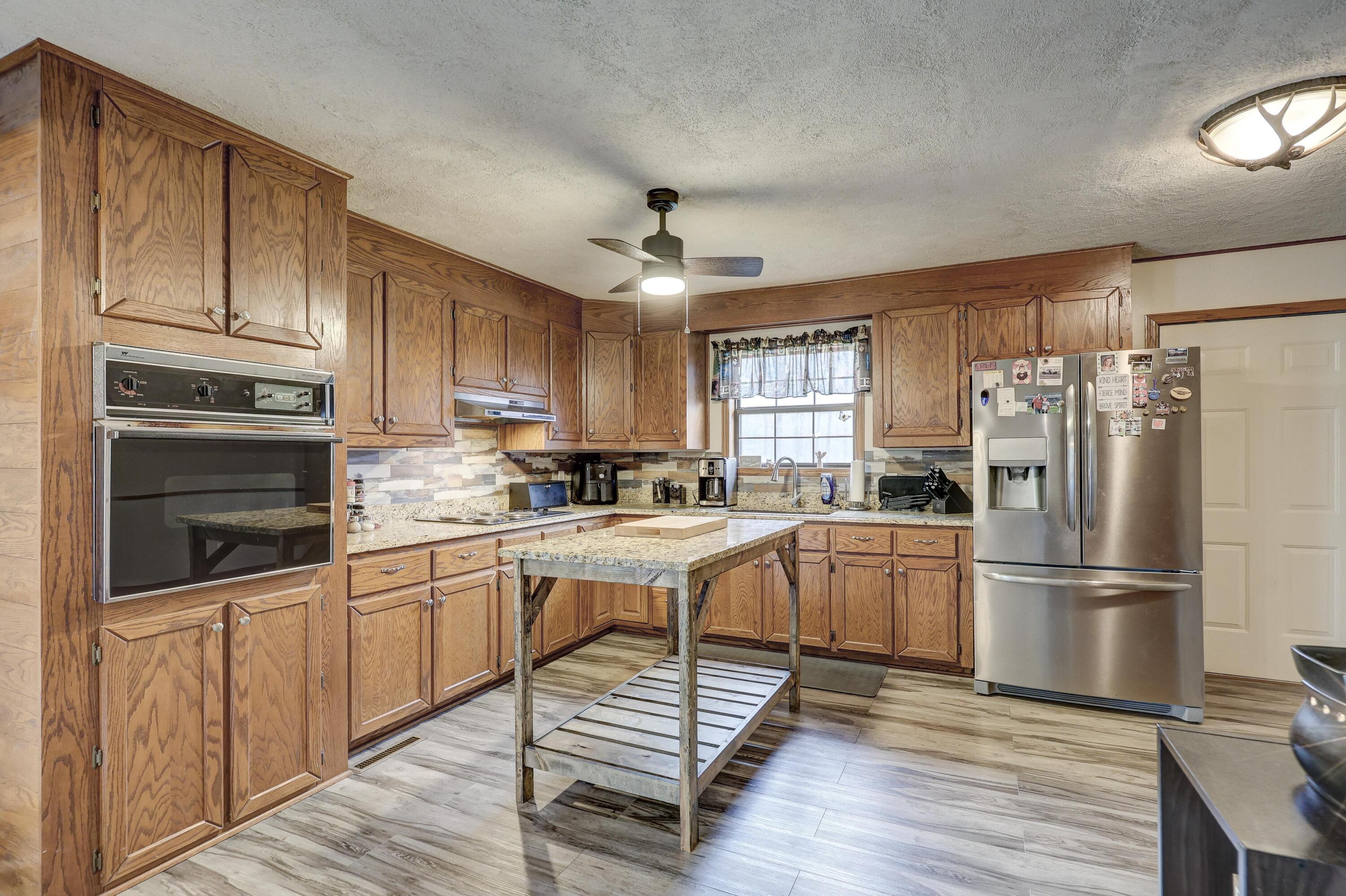 17669 Kentucky Road Property Photo 13