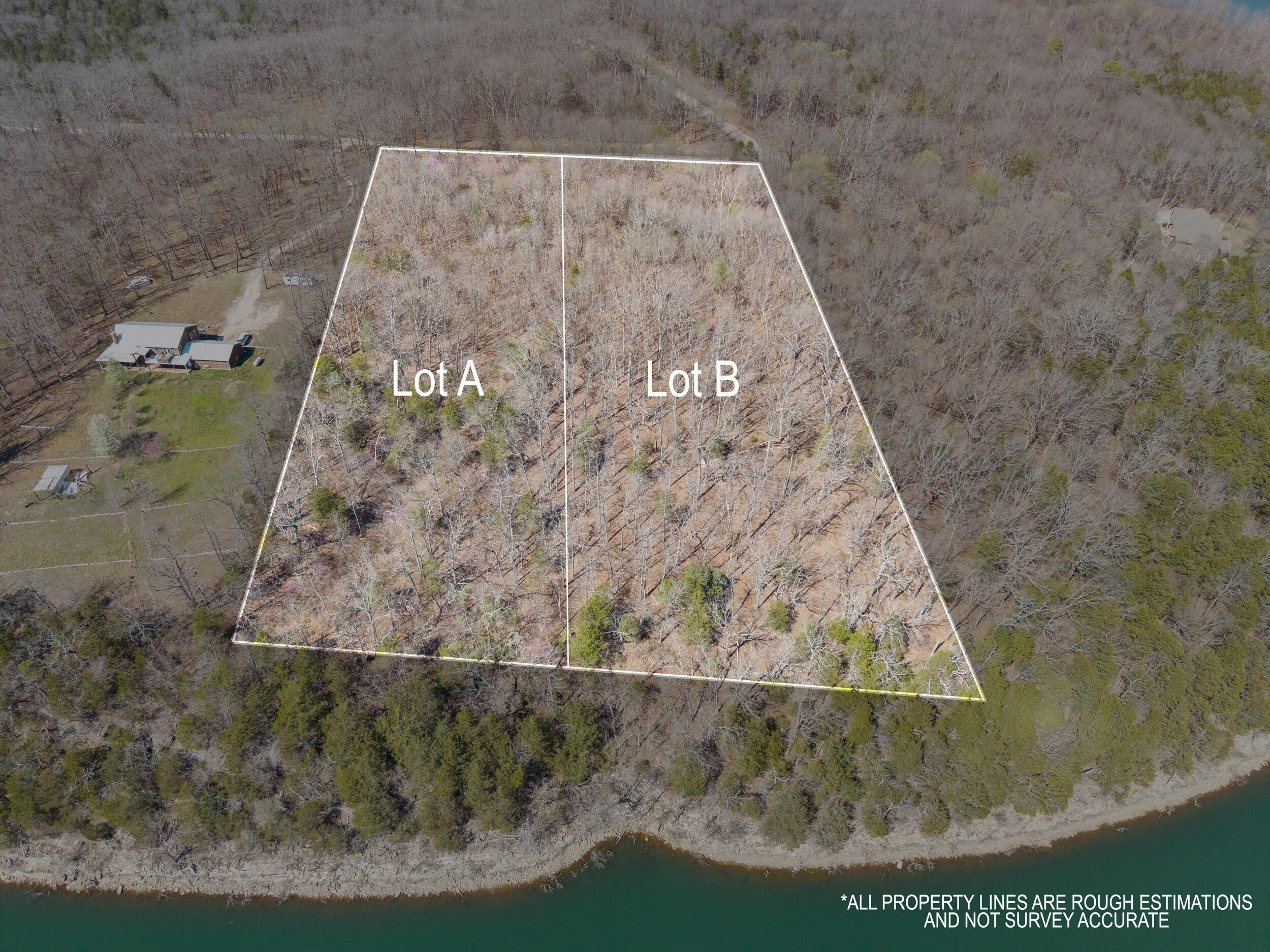 000 Oaks Landing Drive Property Photo 4