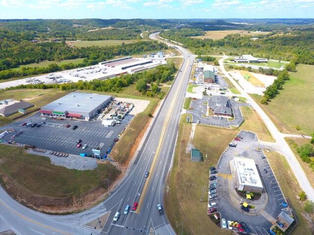 21145 Us Highway 71 Property Photo 11