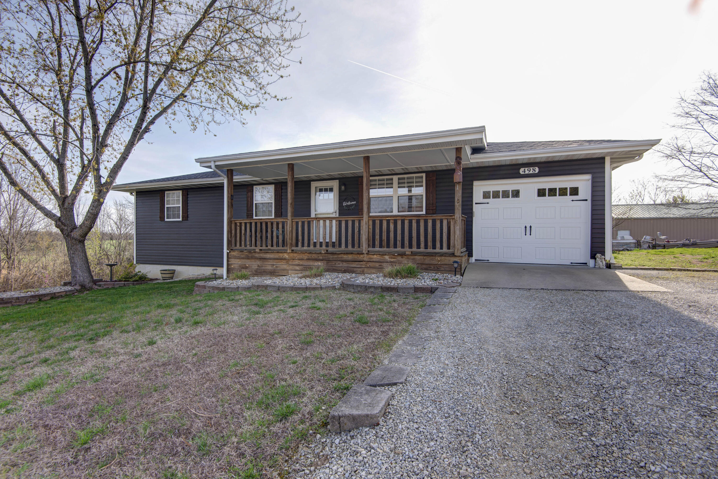498 Ash Street Property Photo