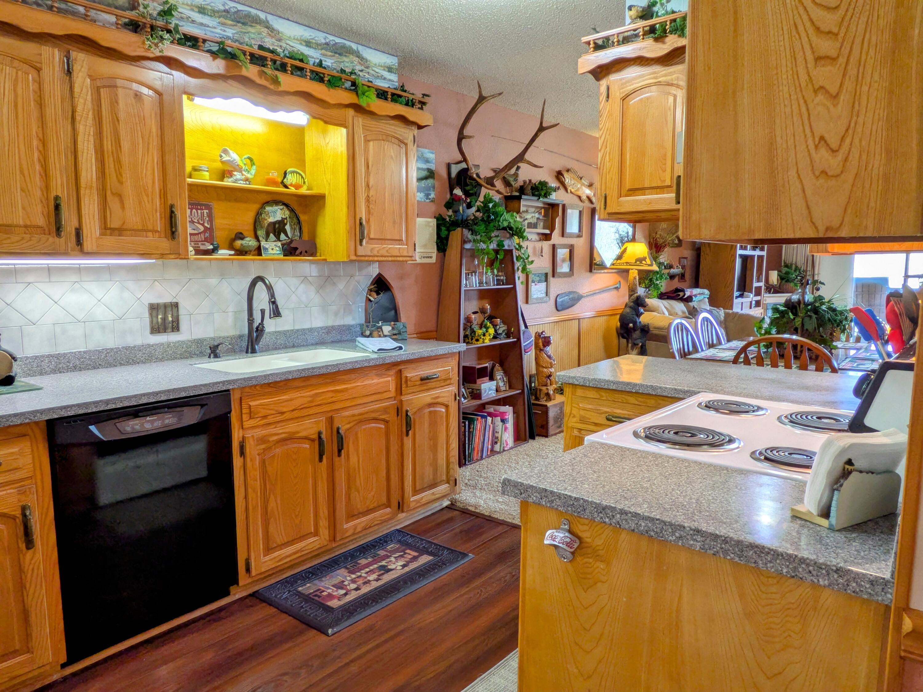 150 Sunken Forest Dr. 3-134 Property Photo 8