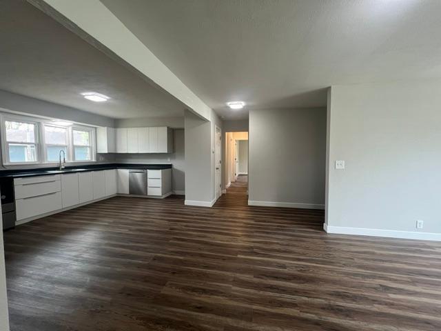 303 Missouri Avenue Property Photo 8