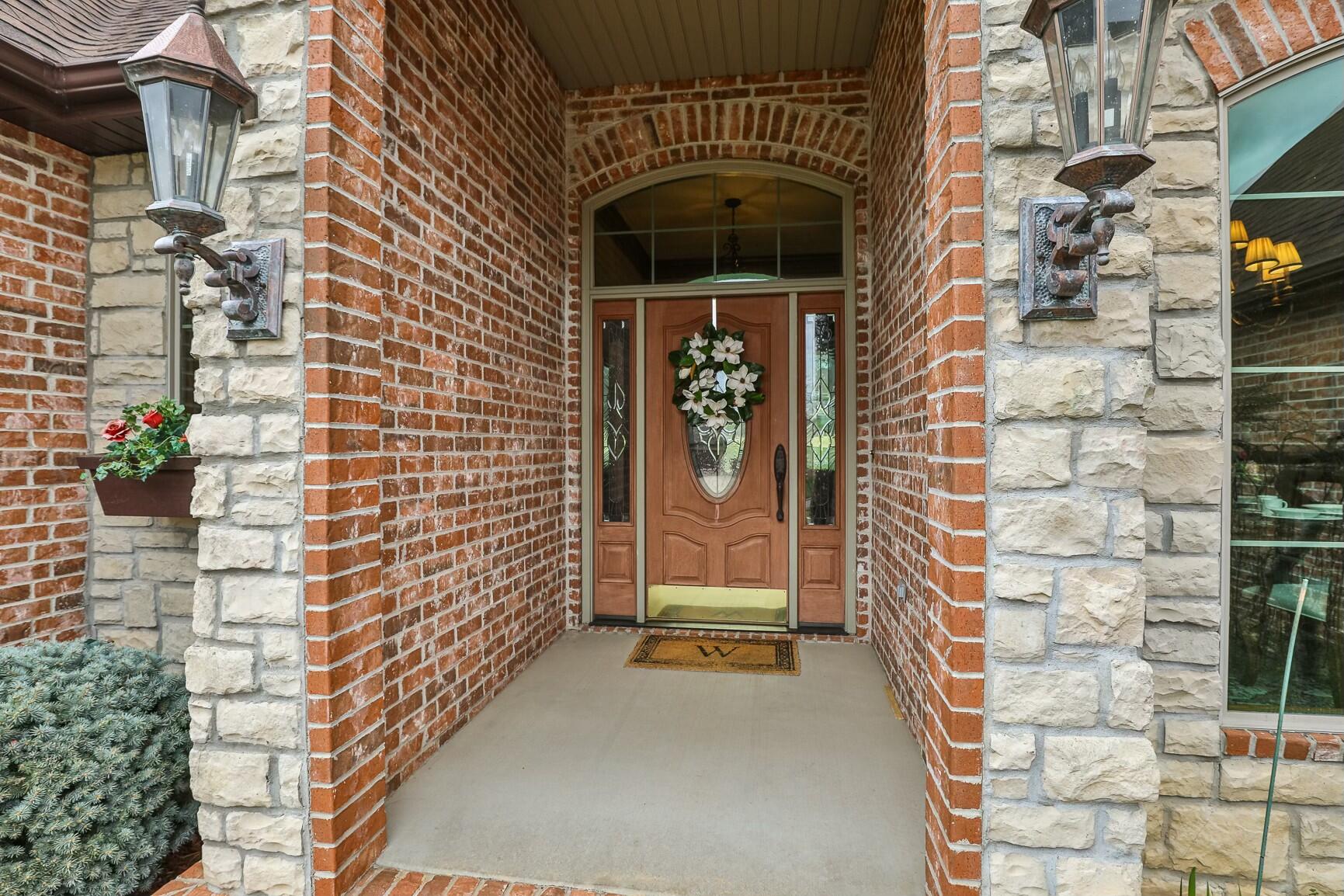 3219 West Rivulet Pass Property Photo 3