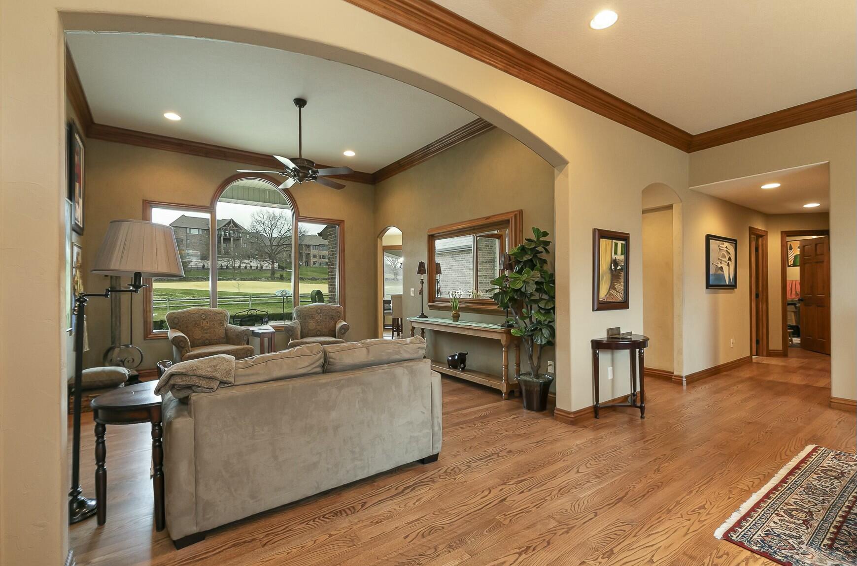3219 West Rivulet Pass Property Photo 8