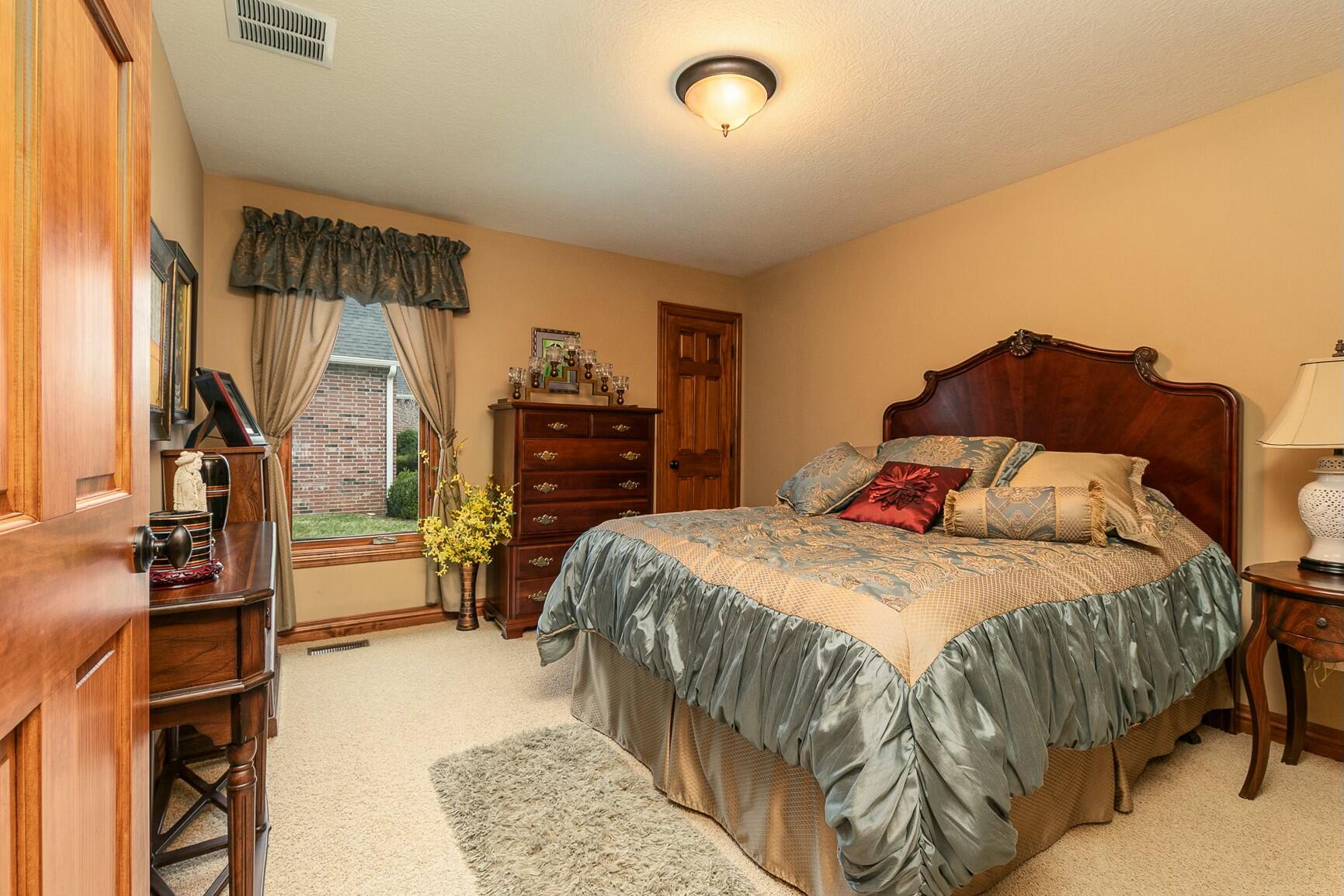 3219 West Rivulet Pass Property Photo 38