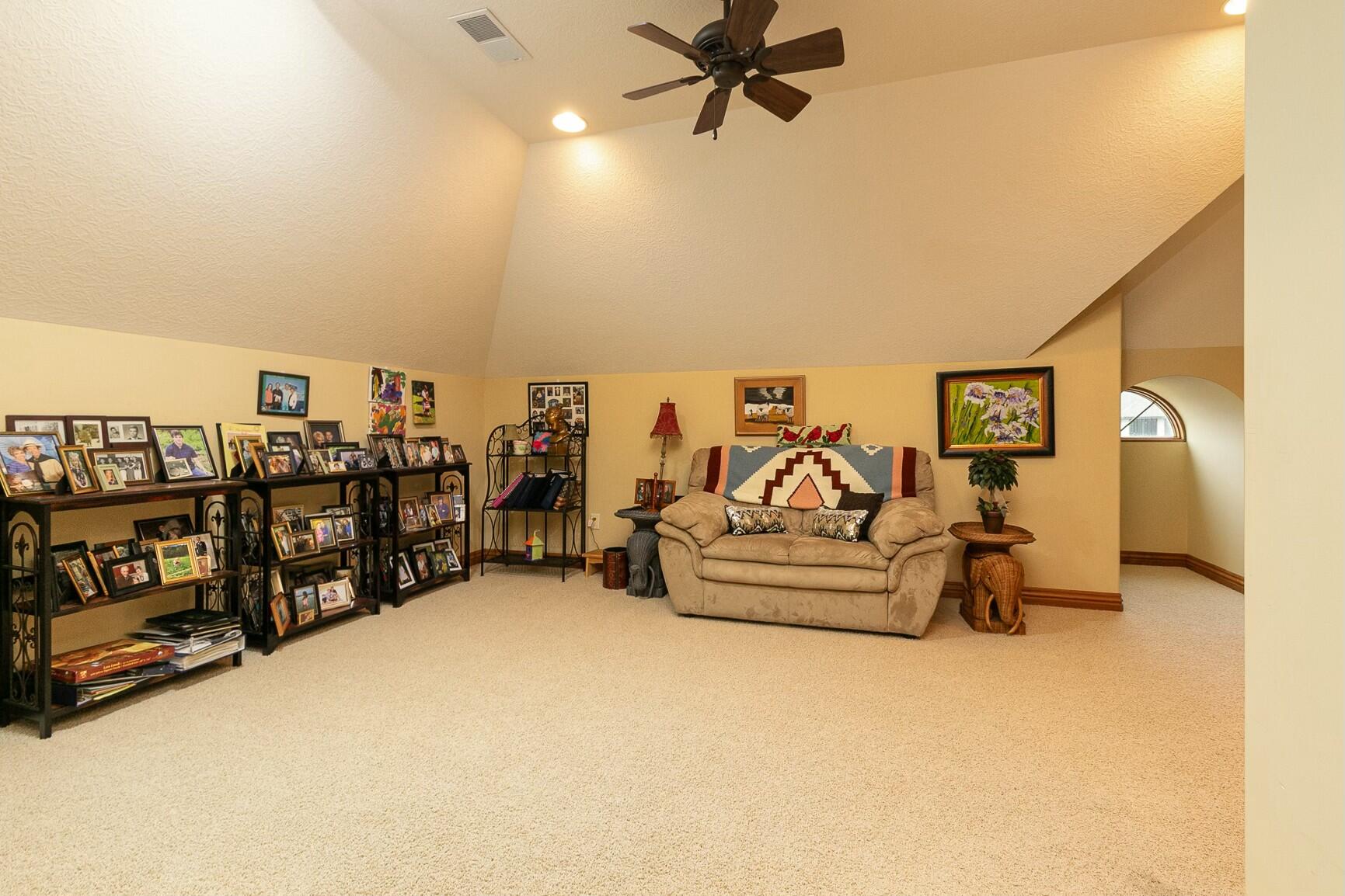 3219 West Rivulet Pass Property Photo 40