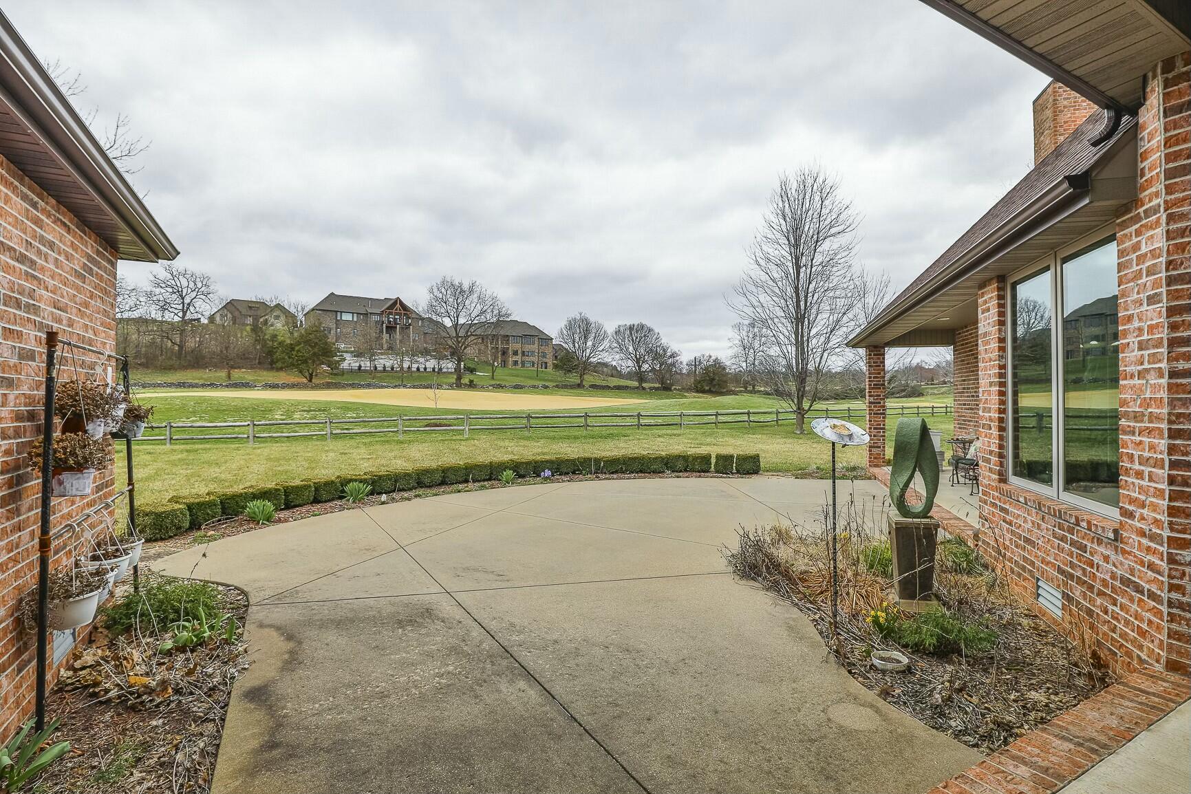 3219 West Rivulet Pass Property Photo 48