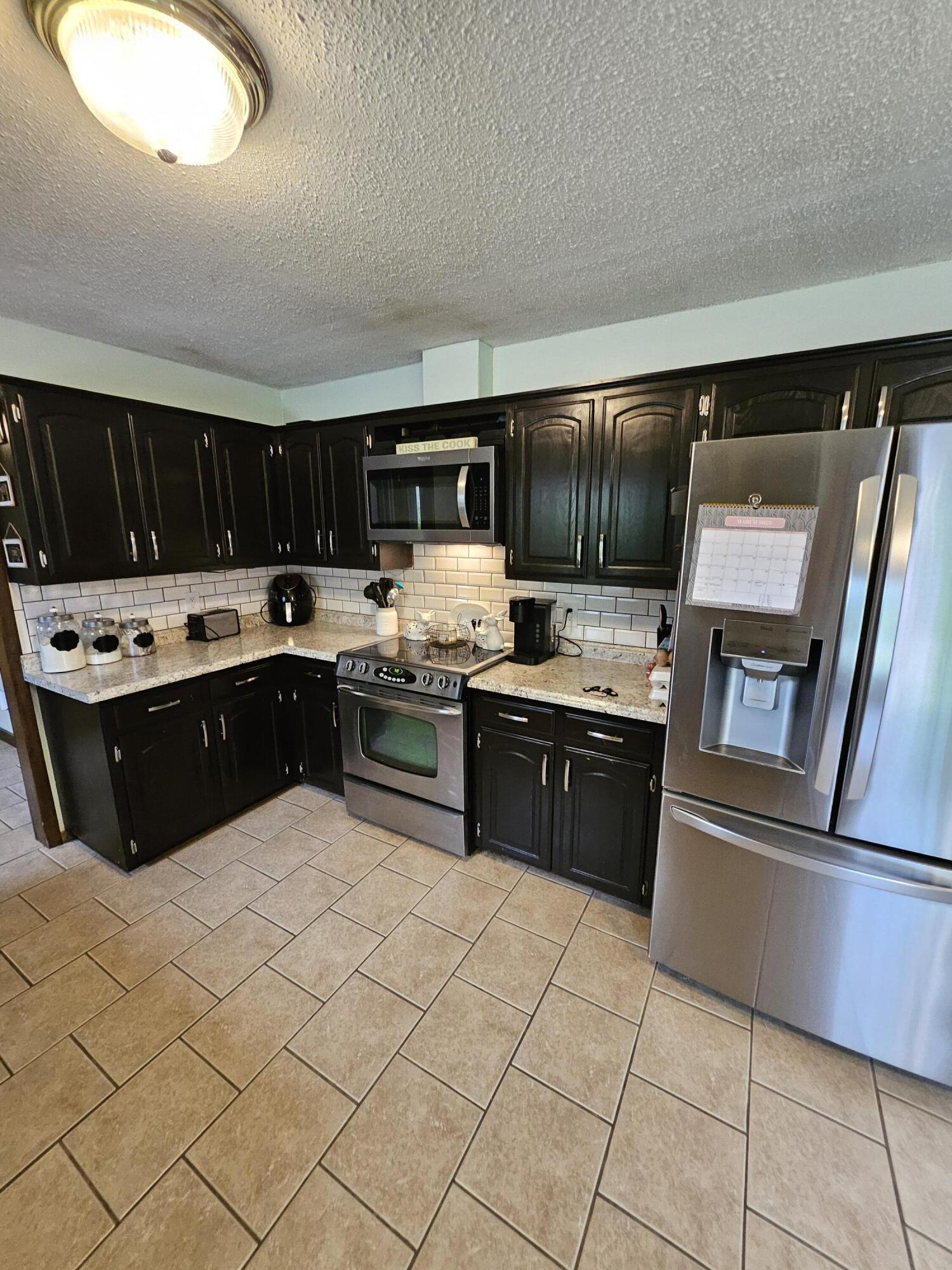 8798 Vole Drive Property Photo 9