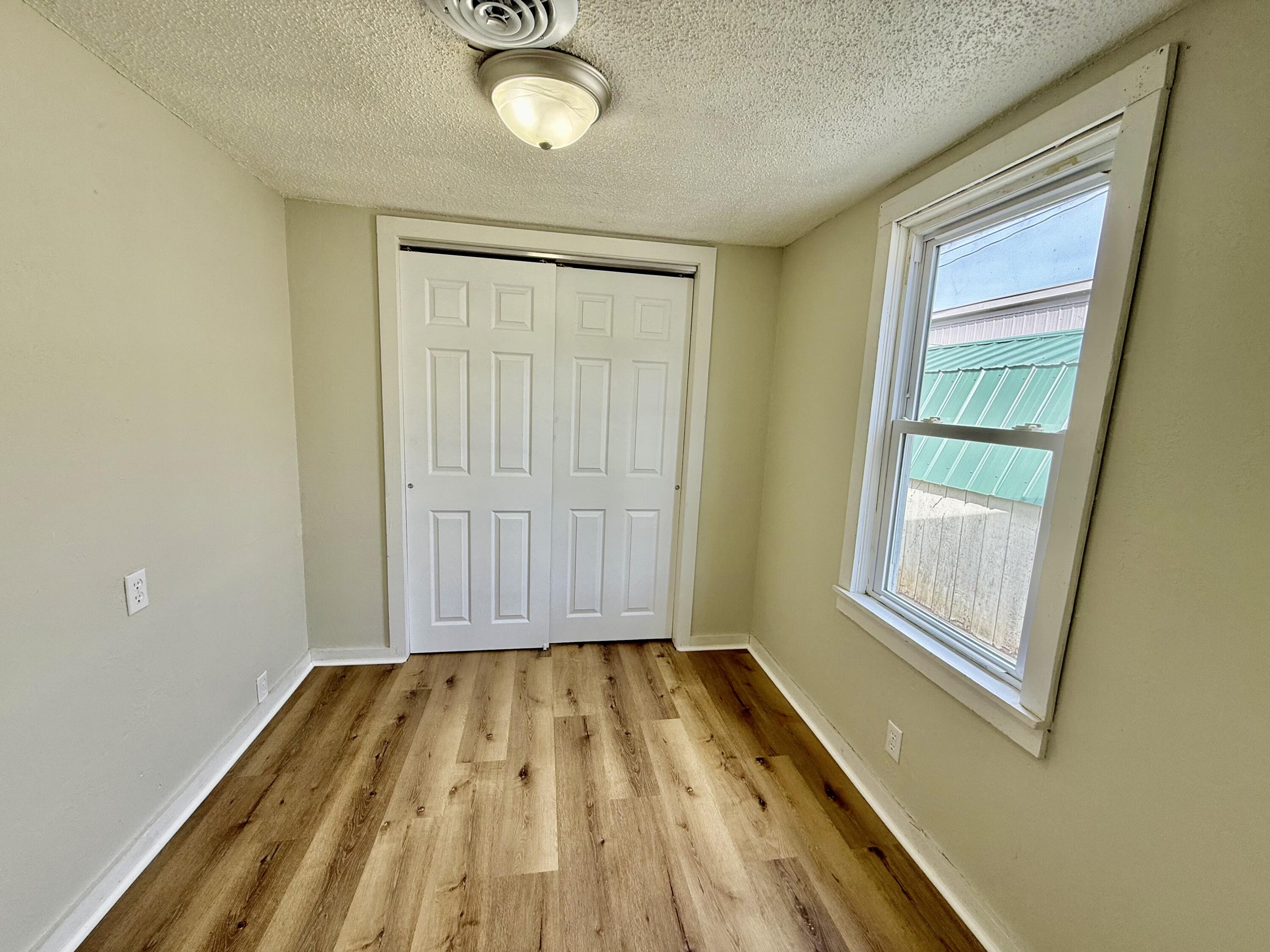 205 West Steffens Street Property Photo 16