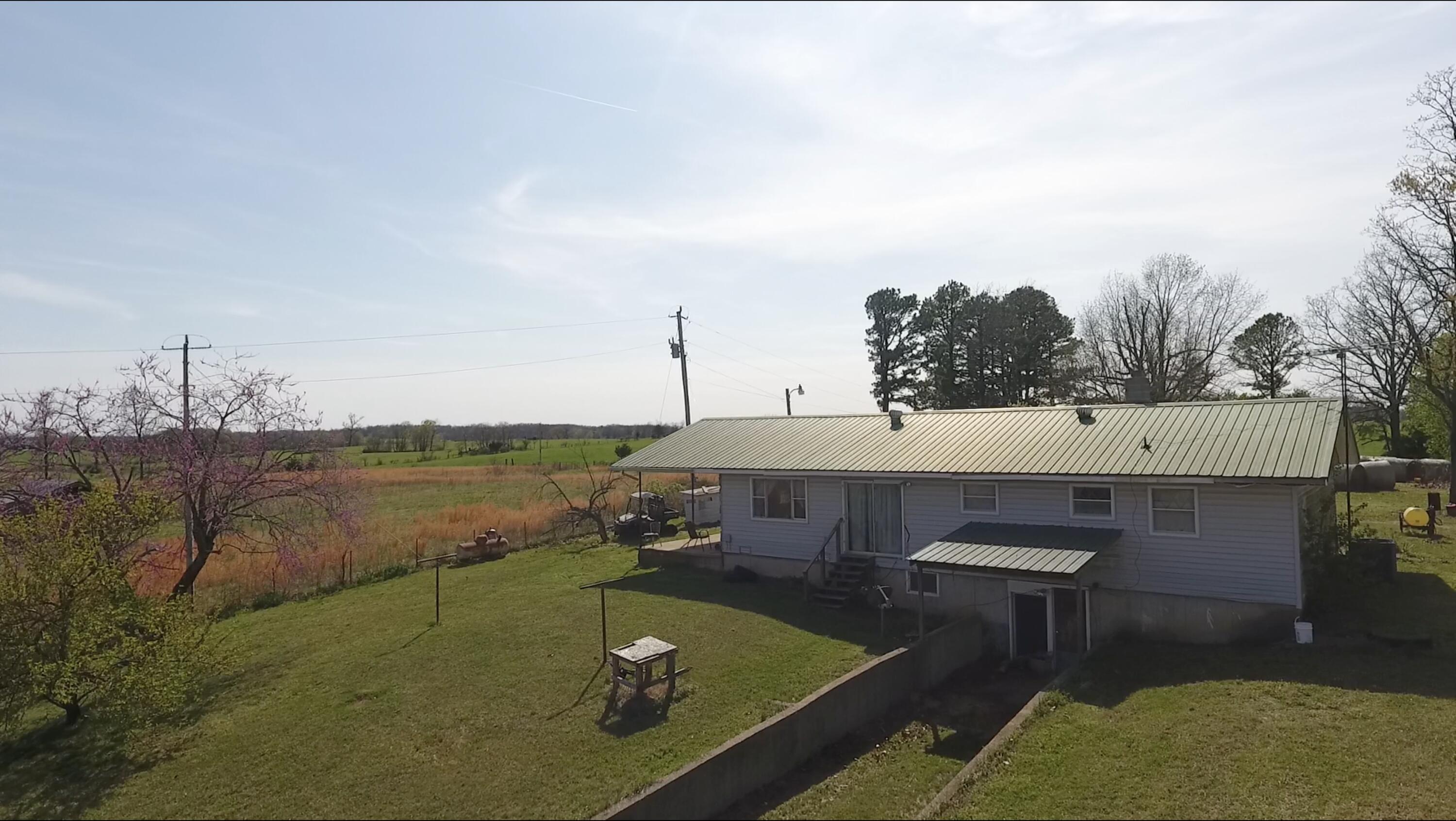 960 County Road 249 Property Photo