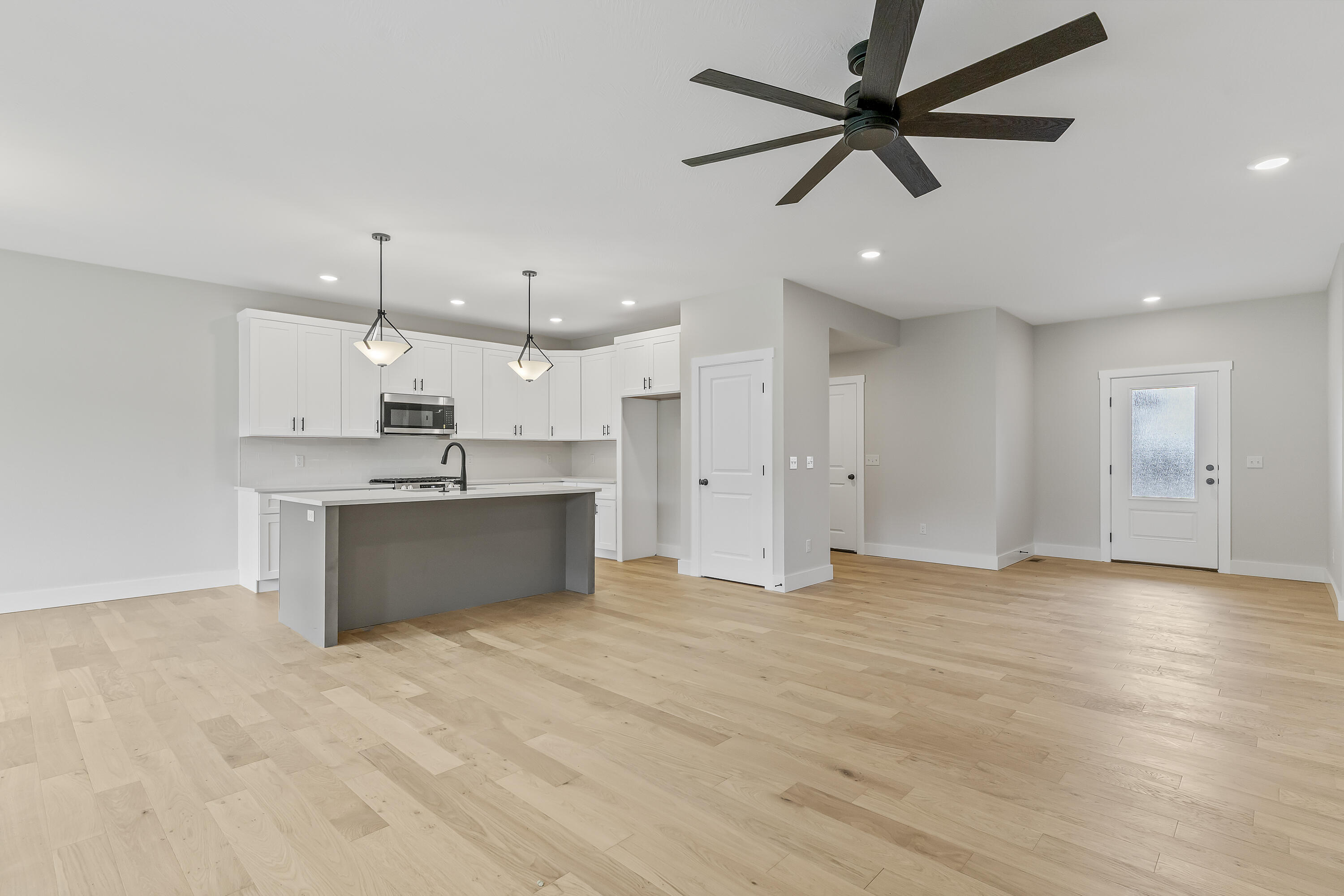 2117 North Silver Charm Avenue Property Photo 10