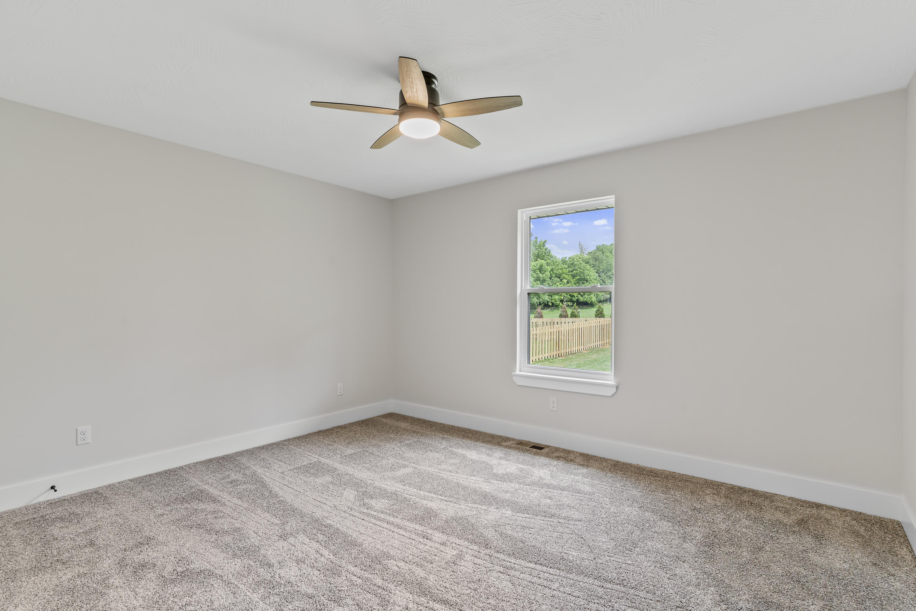 2117 North Silver Charm Avenue Property Photo 33