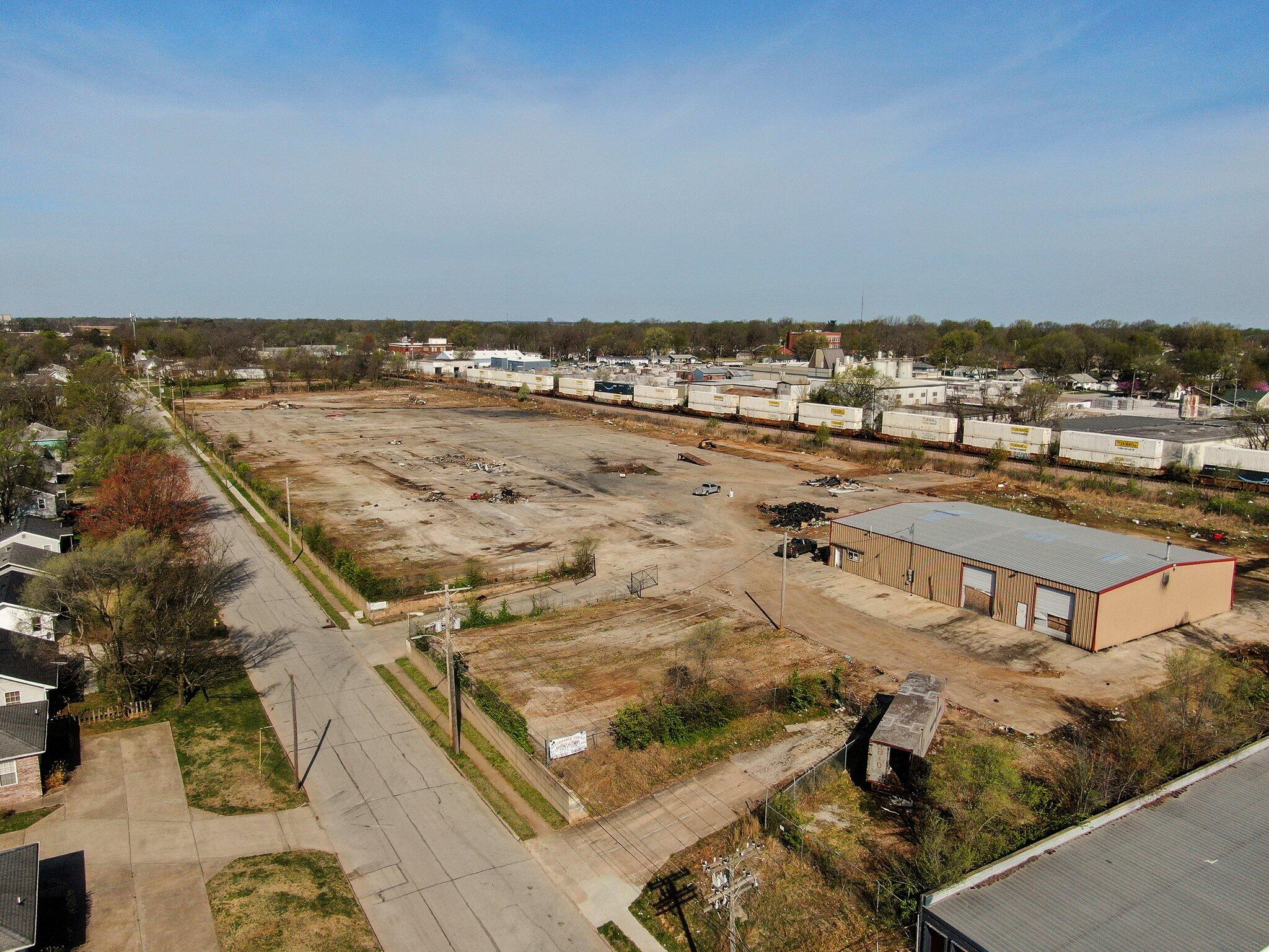 1645 East Florida Street Property Photo 8