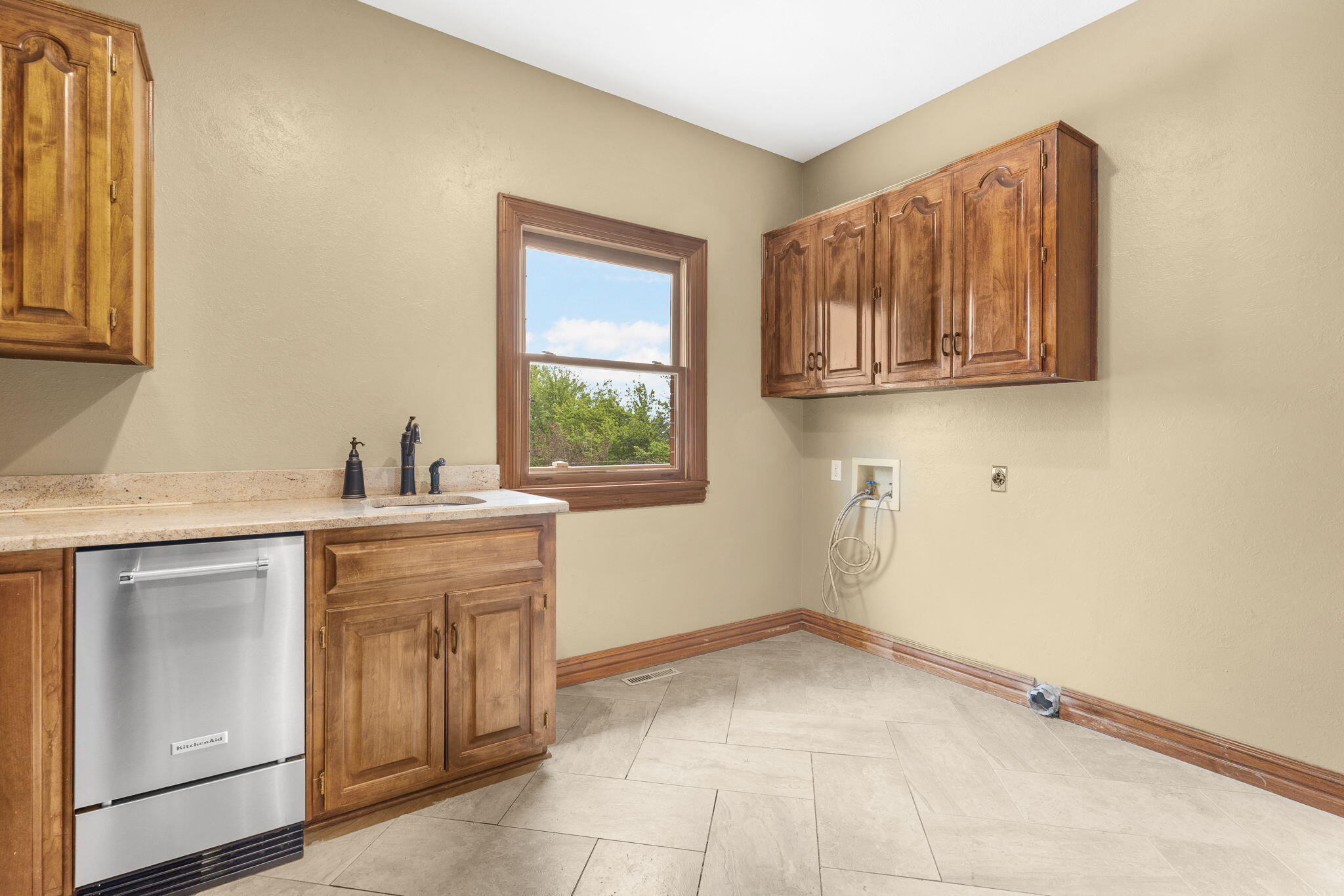 5229 South Stonehaven Drive Property Photo 21