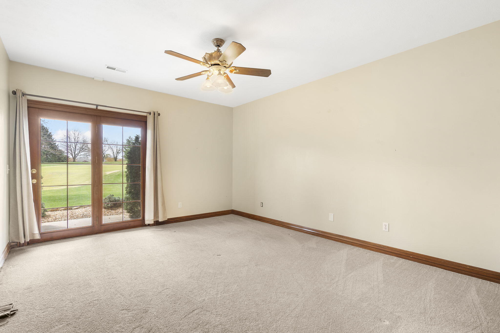 5229 South Stonehaven Drive Property Photo 41