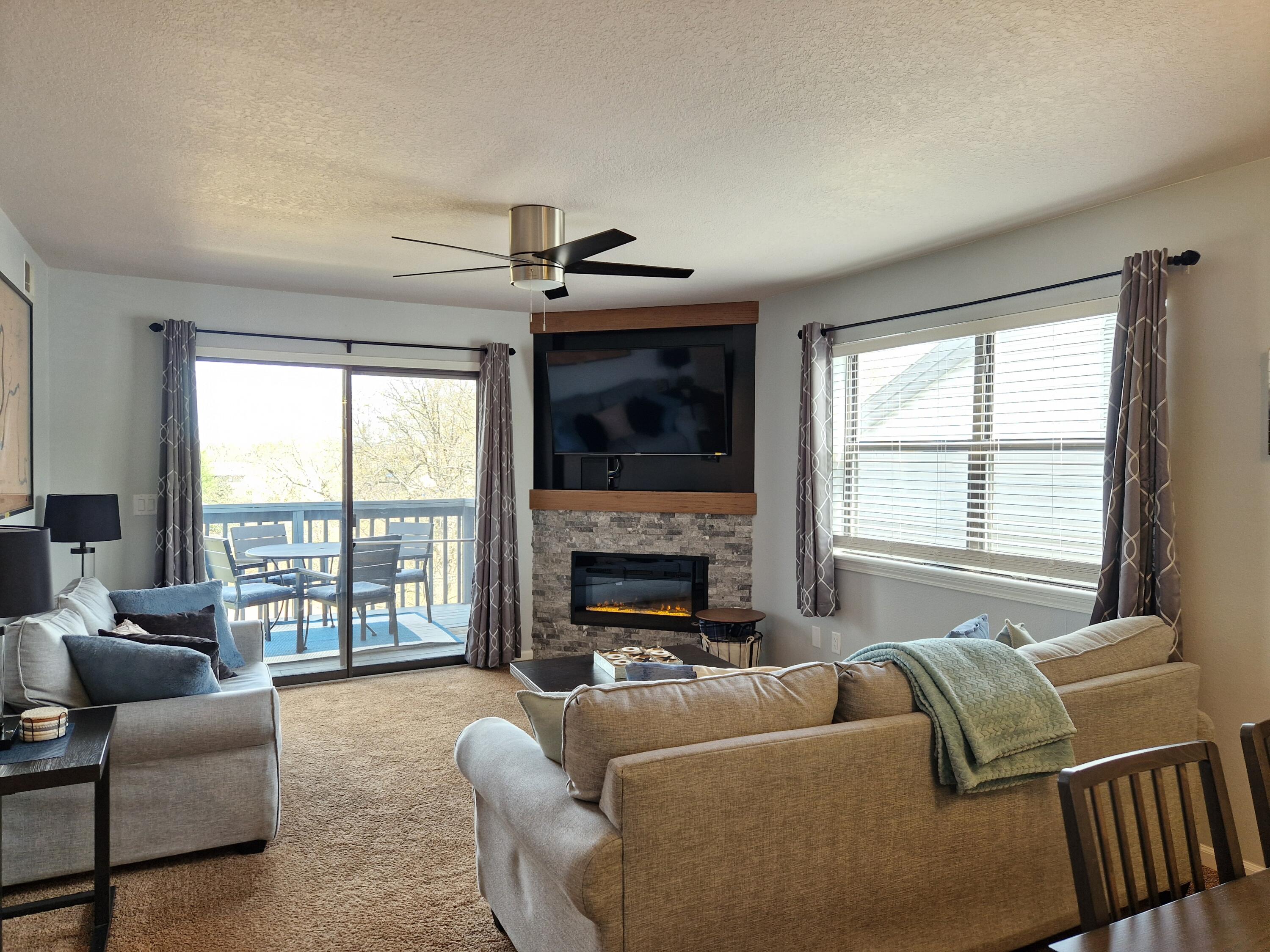 170 Bunker Ridge Drive Property Photo 4