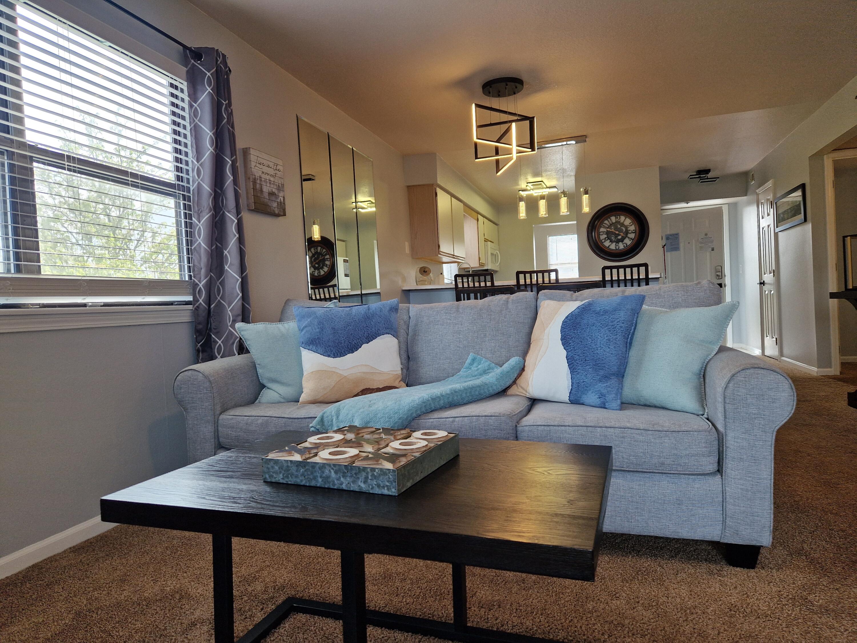170 Bunker Ridge Drive Property Photo 6