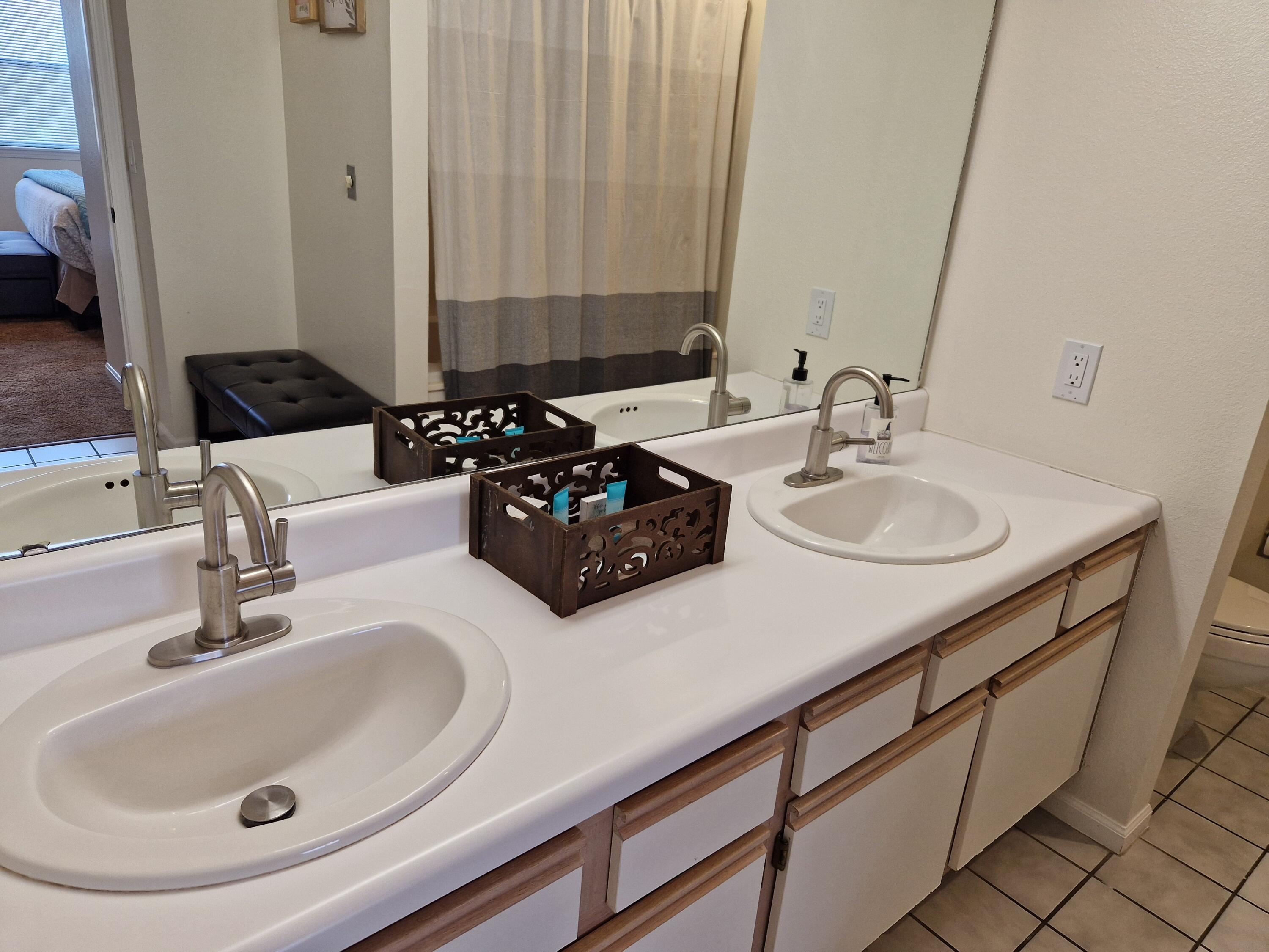 170 Bunker Ridge Drive Property Photo 25