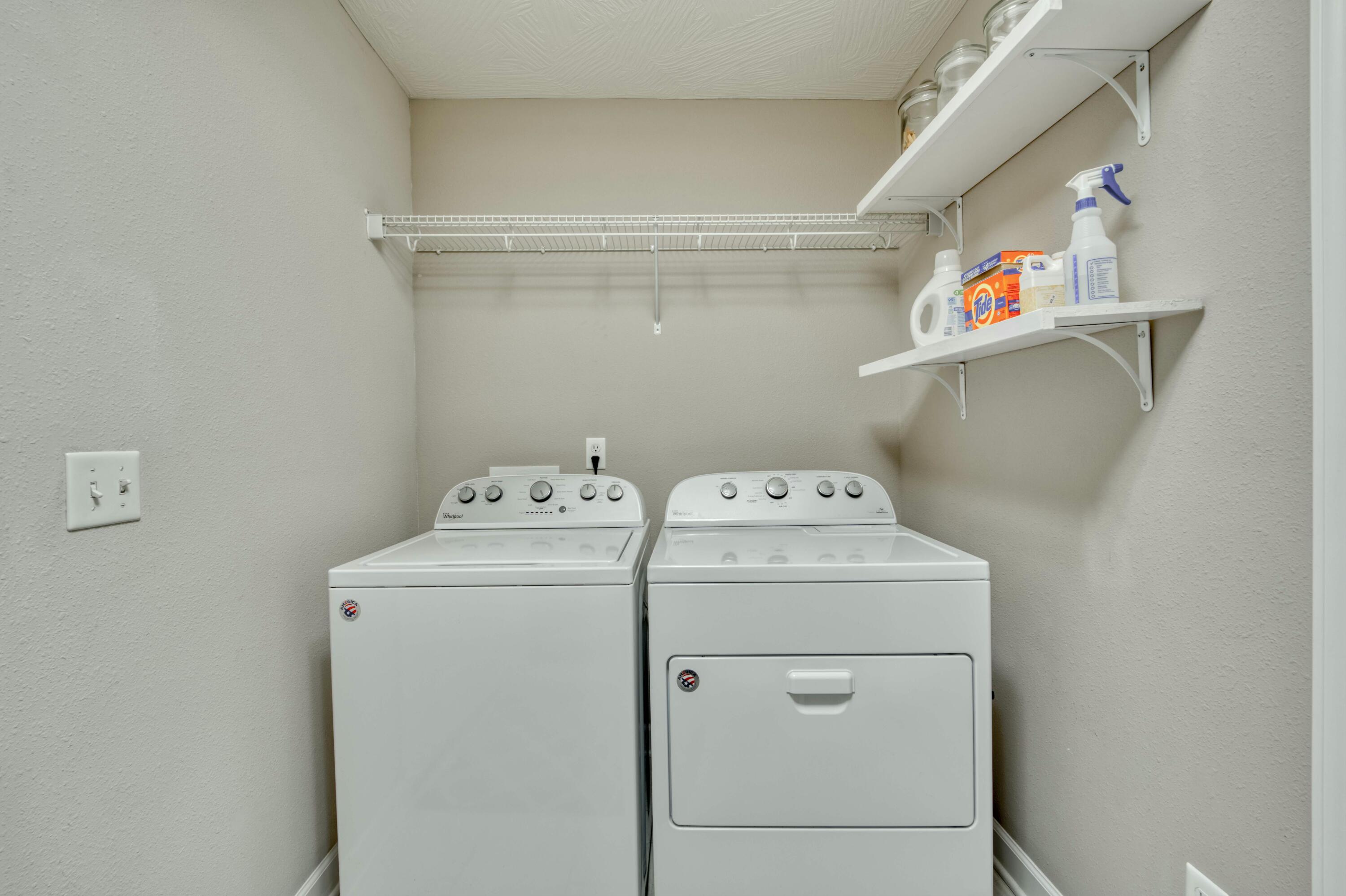 860 North Woodbury Avenue Property Photo 20