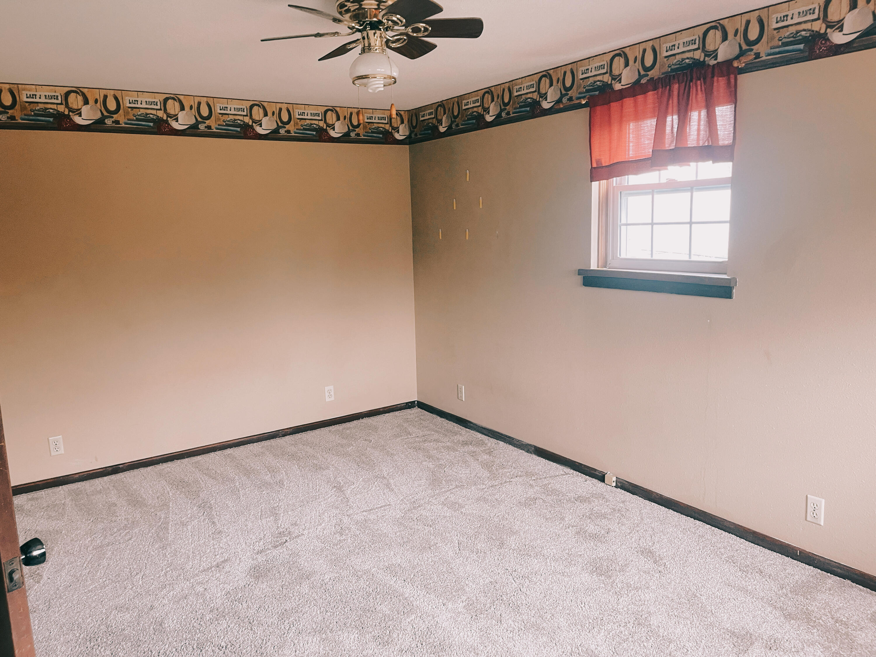 1612 Co Rd 150 Property Photo 22
