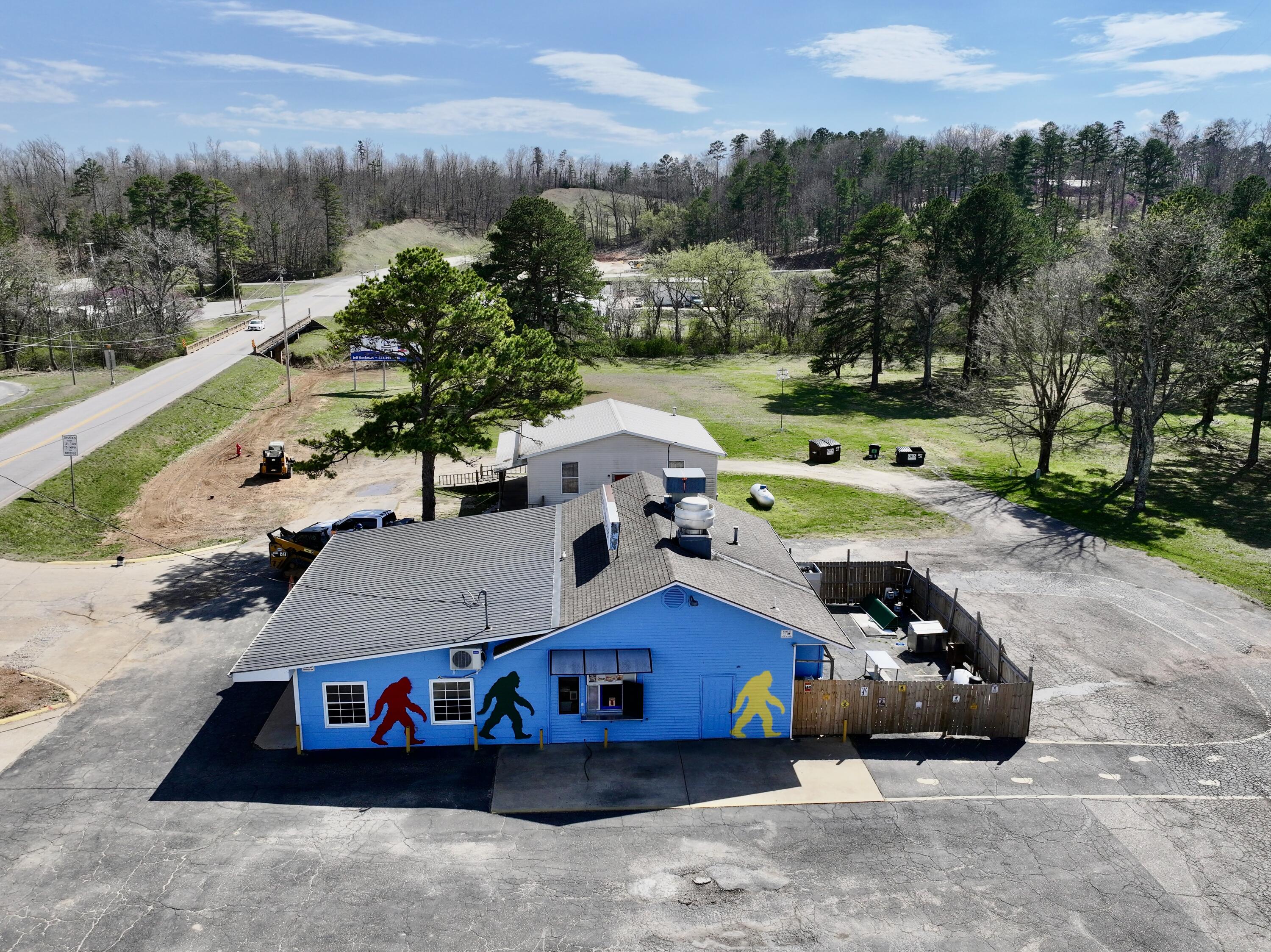 8221 State Highway 19 Property Photo 5