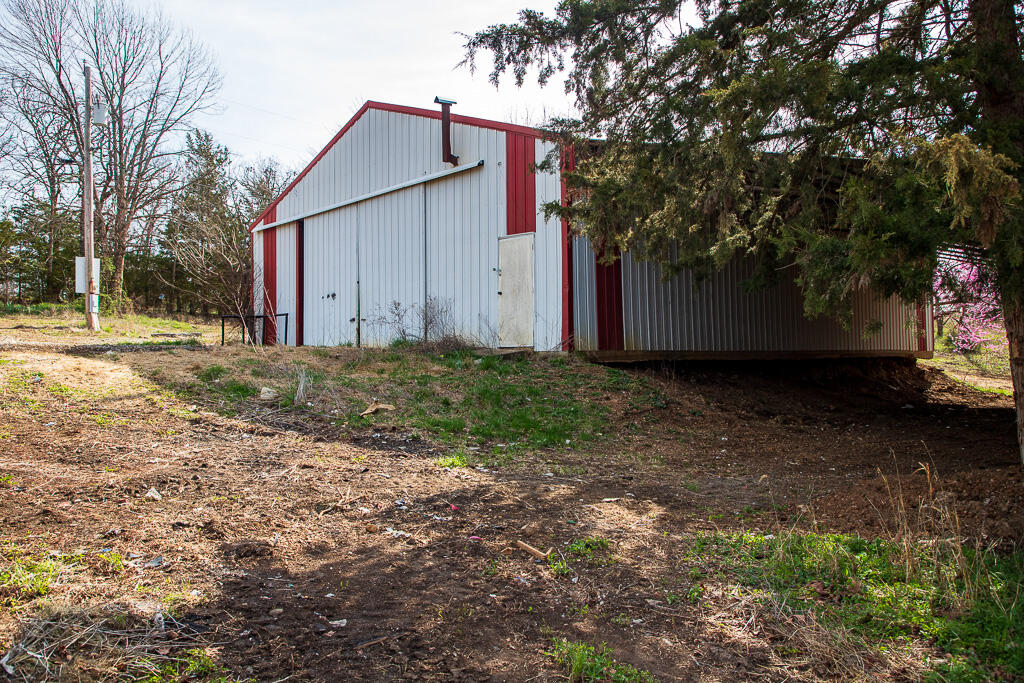 27902 County Rd 365l Property Photo 5