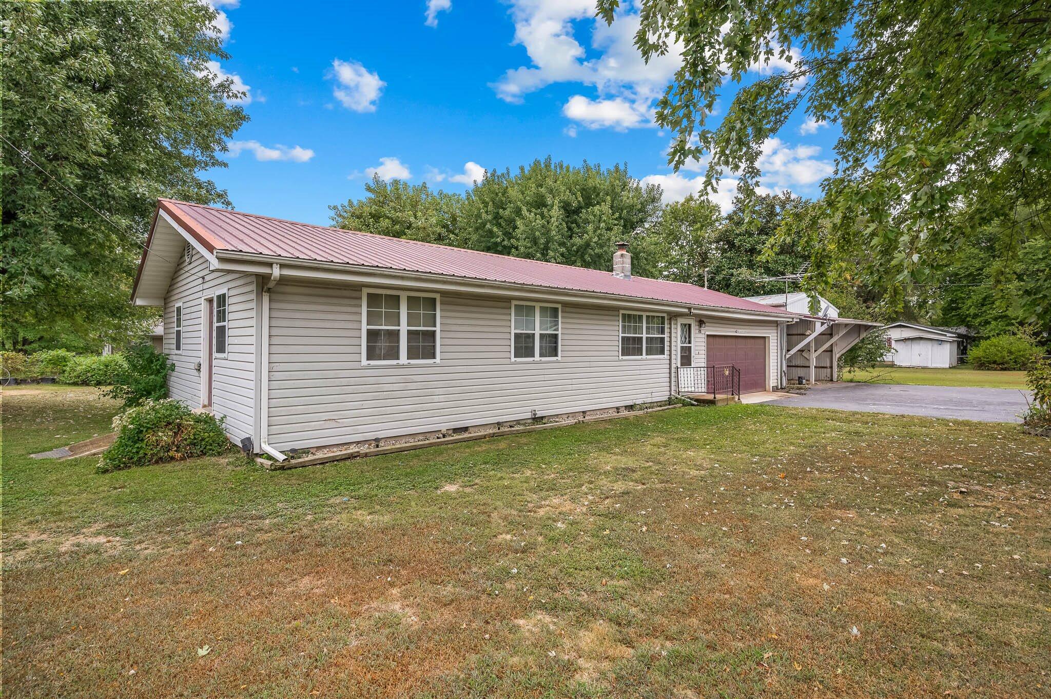 438 Cedar Street Property Photo 3