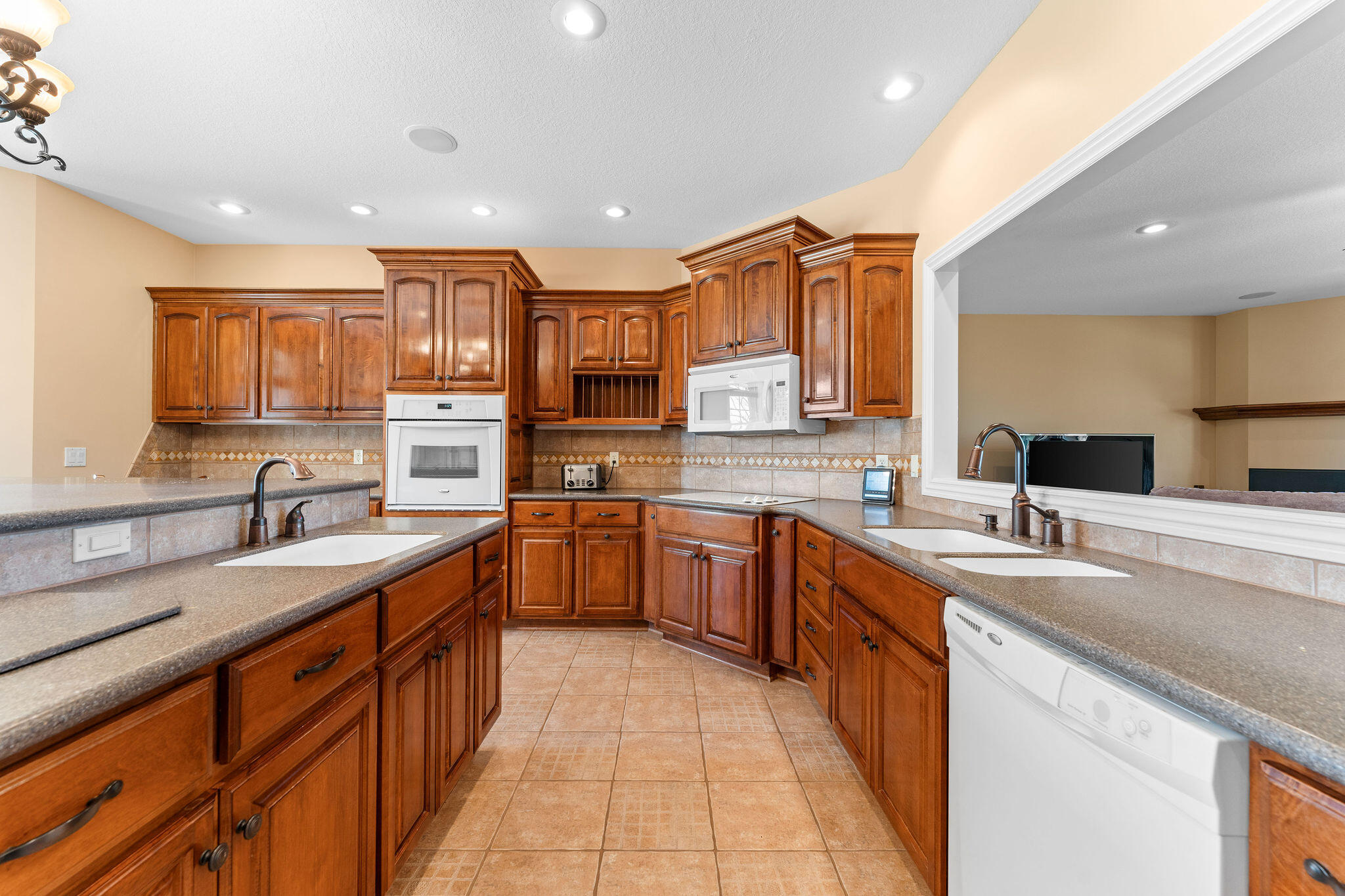 181 Merlot Road Property Photo 15