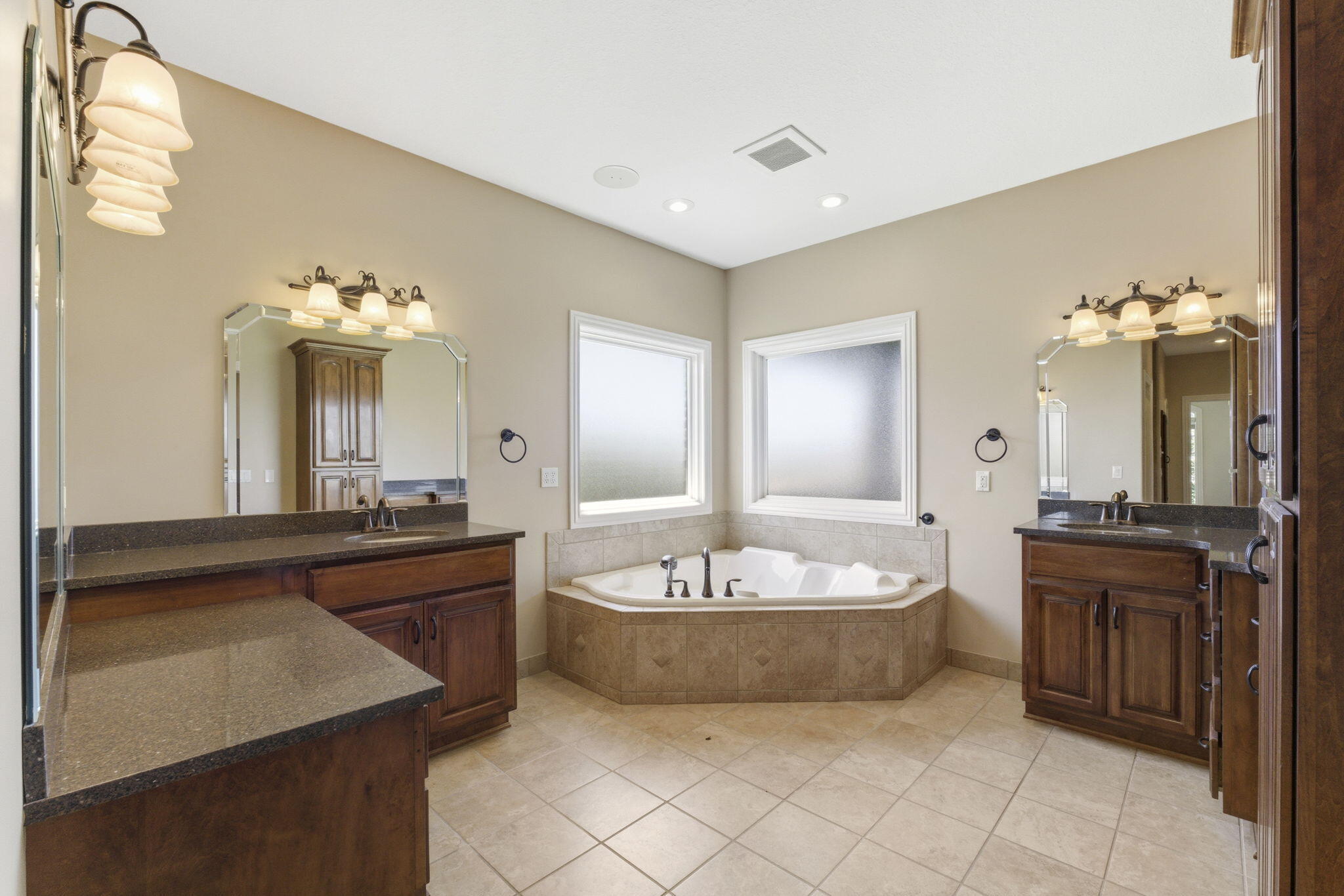 181 Merlot Road Property Photo 21