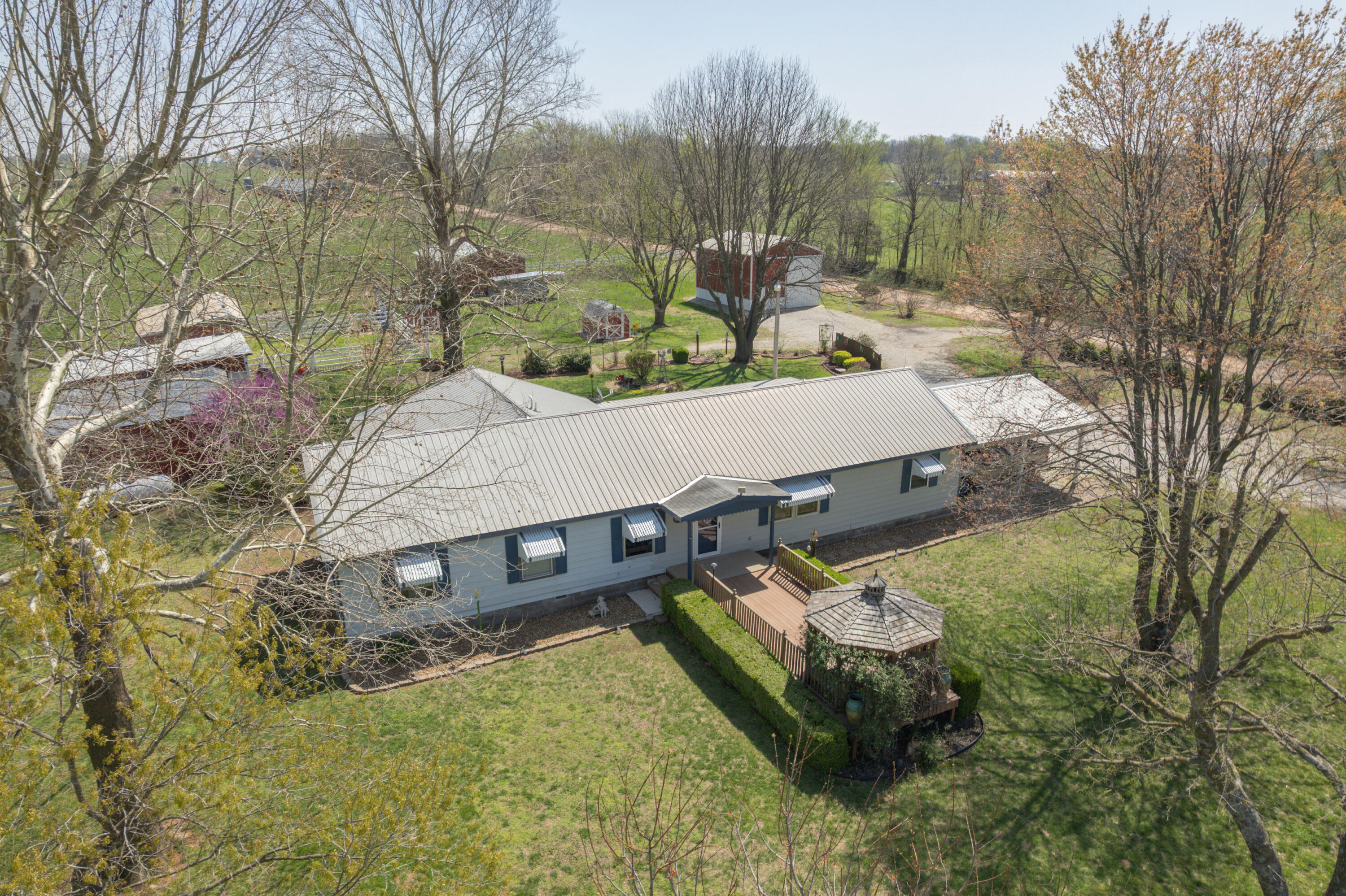 17941 Unicorn Road Property Photo 1