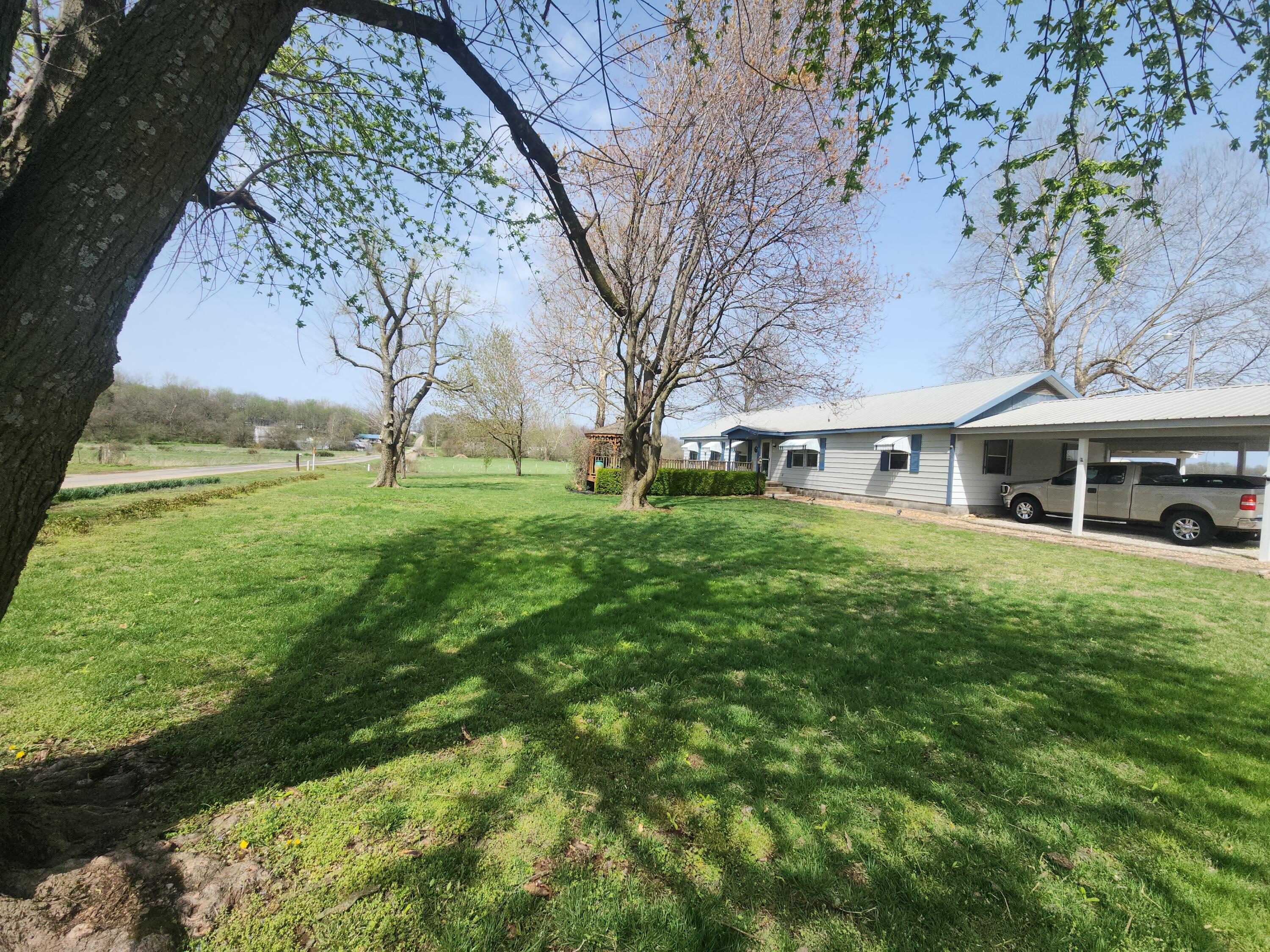 17941 Unicorn Road Property Photo 16