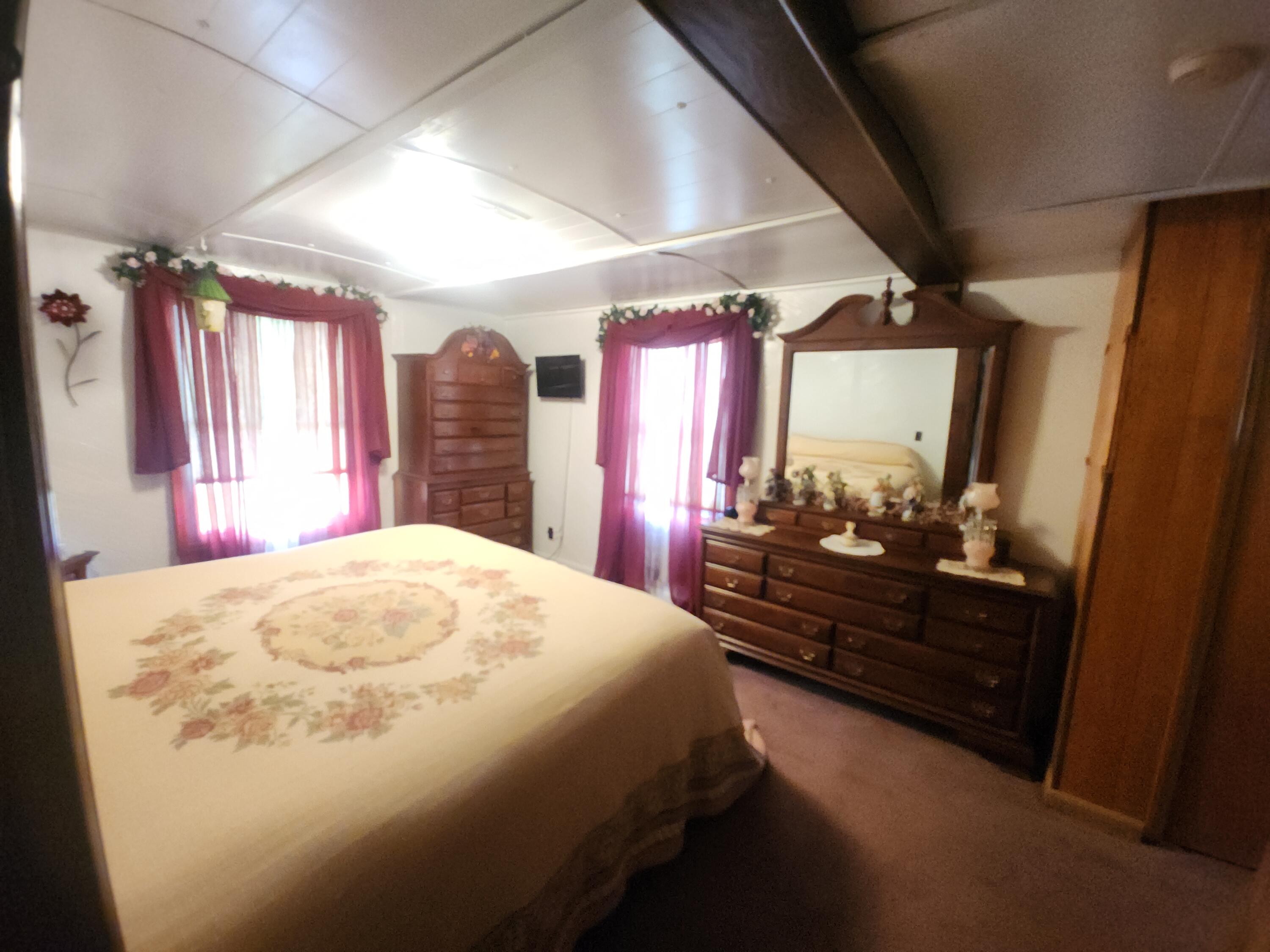 17941 Unicorn Road Property Photo 36