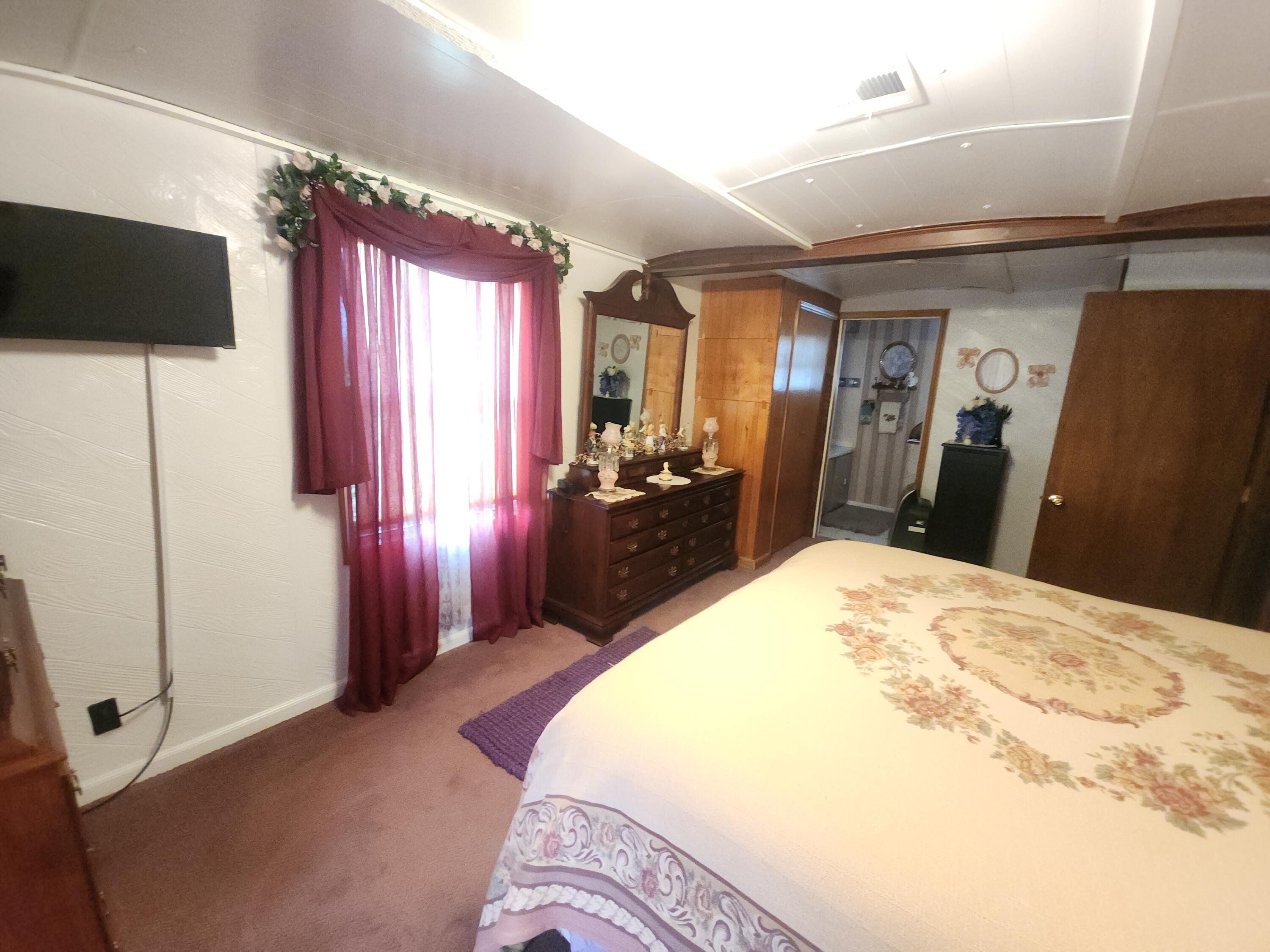 17941 Unicorn Road Property Photo 37