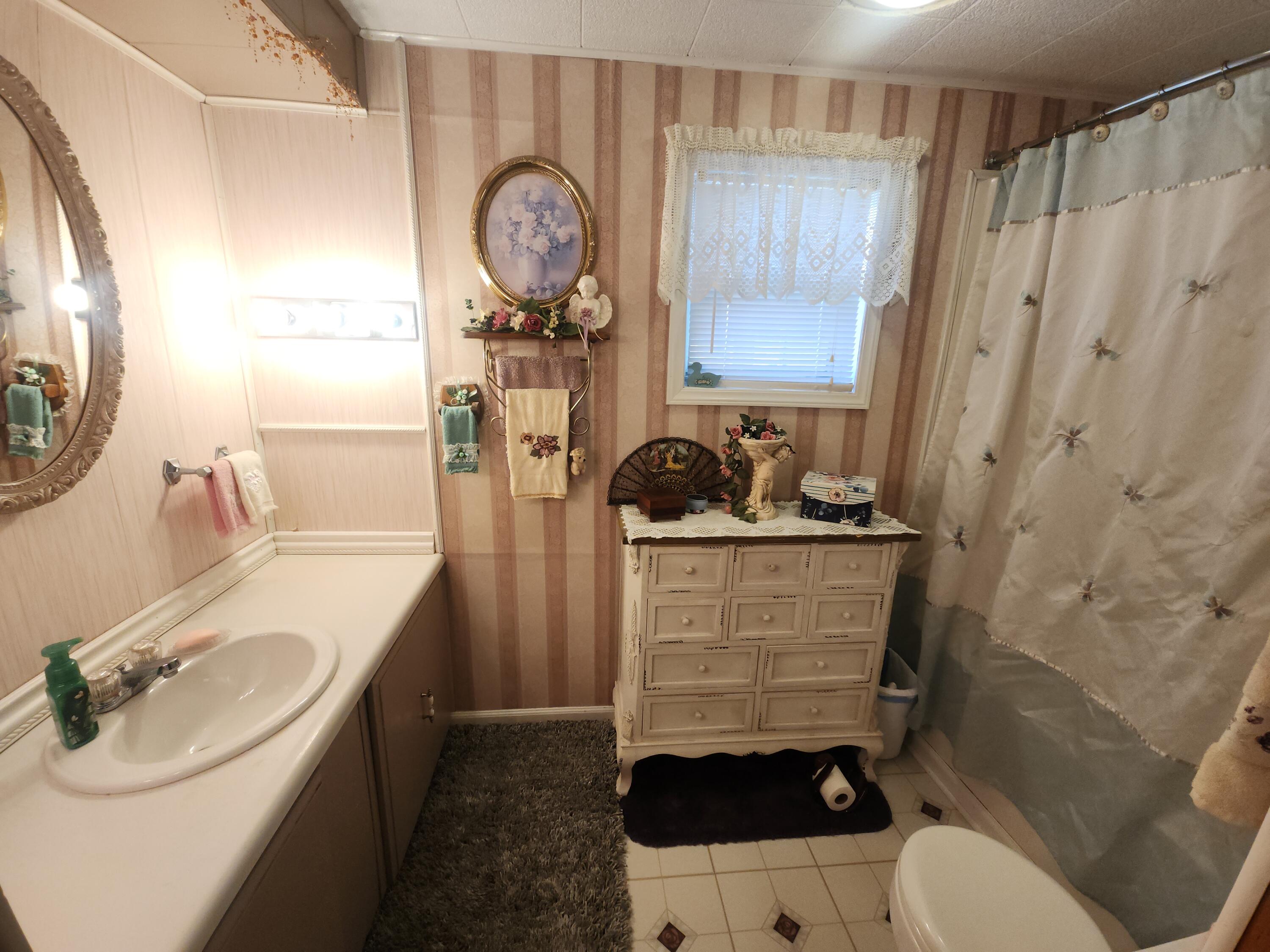 17941 Unicorn Road Property Photo 40