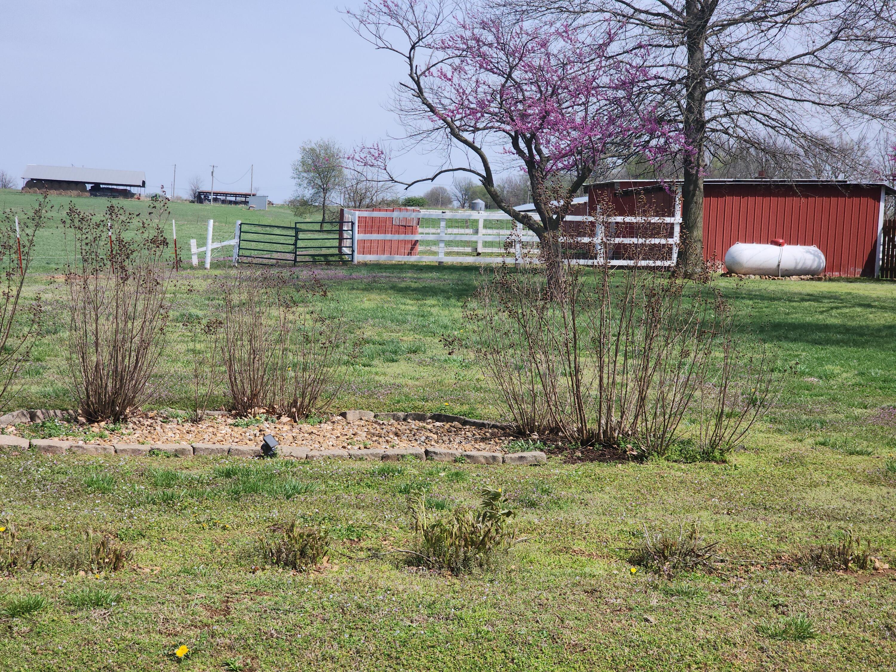 17941 Unicorn Road Property Photo 54