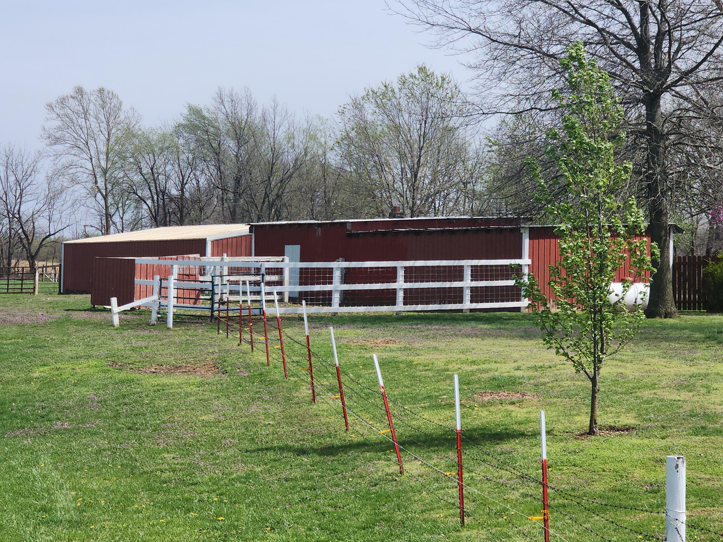 17941 Unicorn Road Property Photo 58