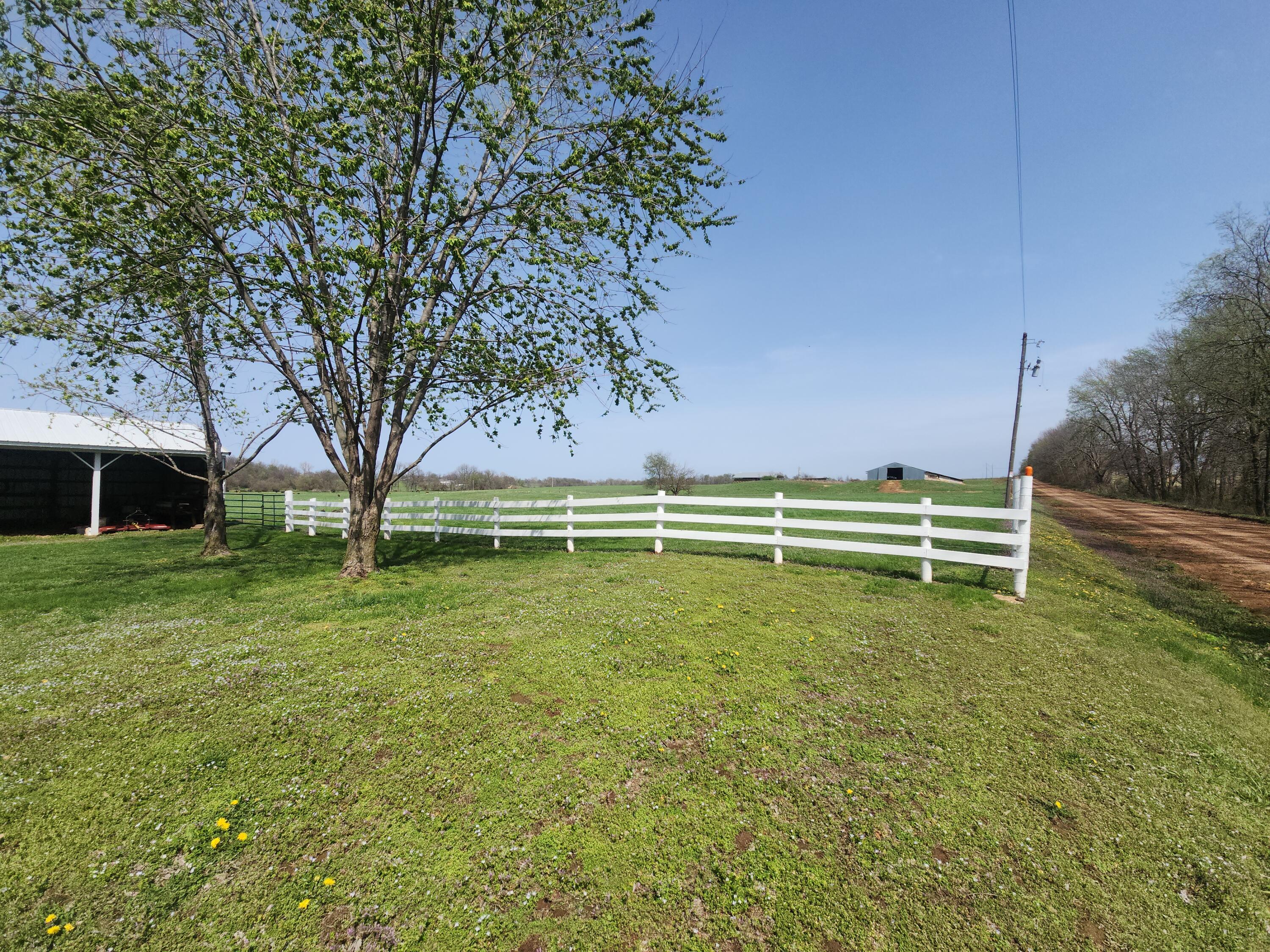 17941 Unicorn Road Property Photo 74