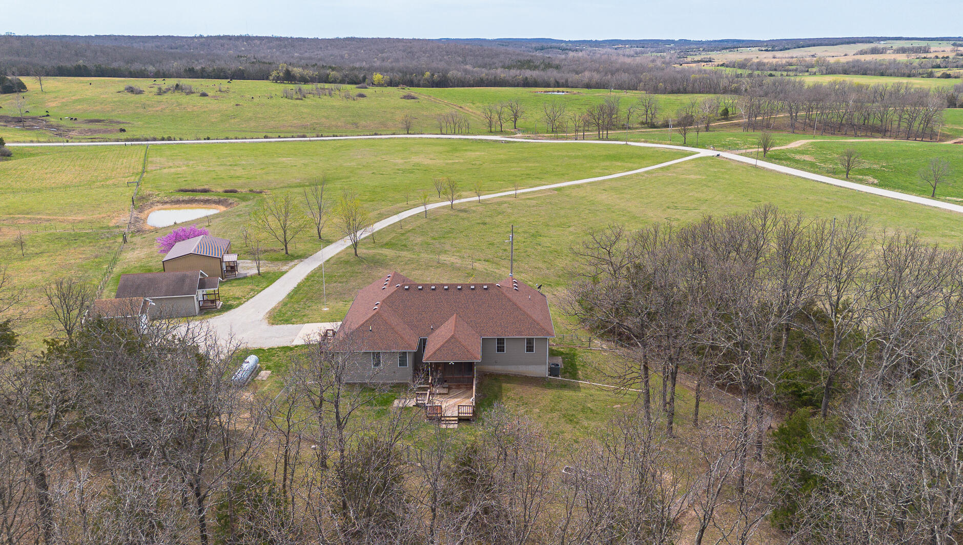 1206 Black Horse Road Property Photo 3