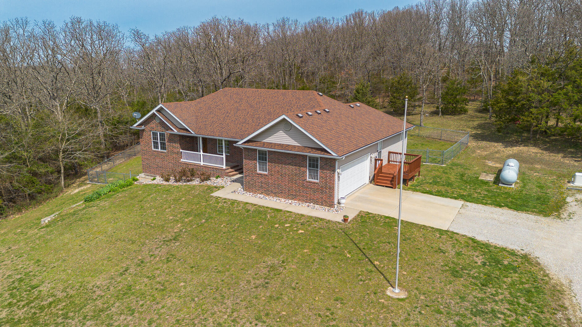 1206 Black Horse Road Property Photo 7