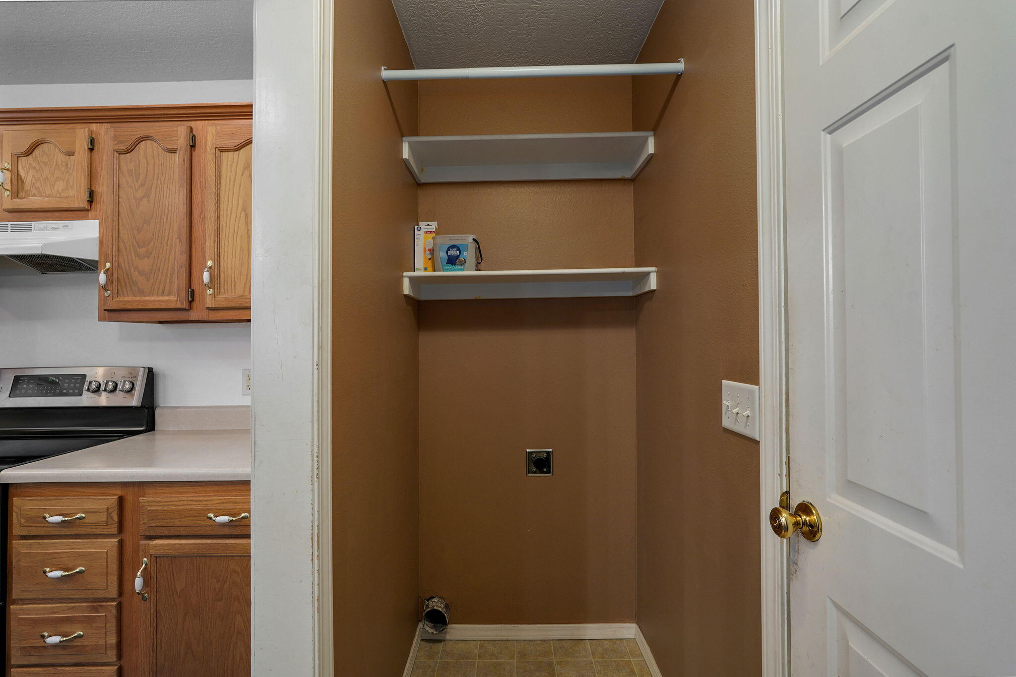 419 North Butternut Avenue Property Photo 14