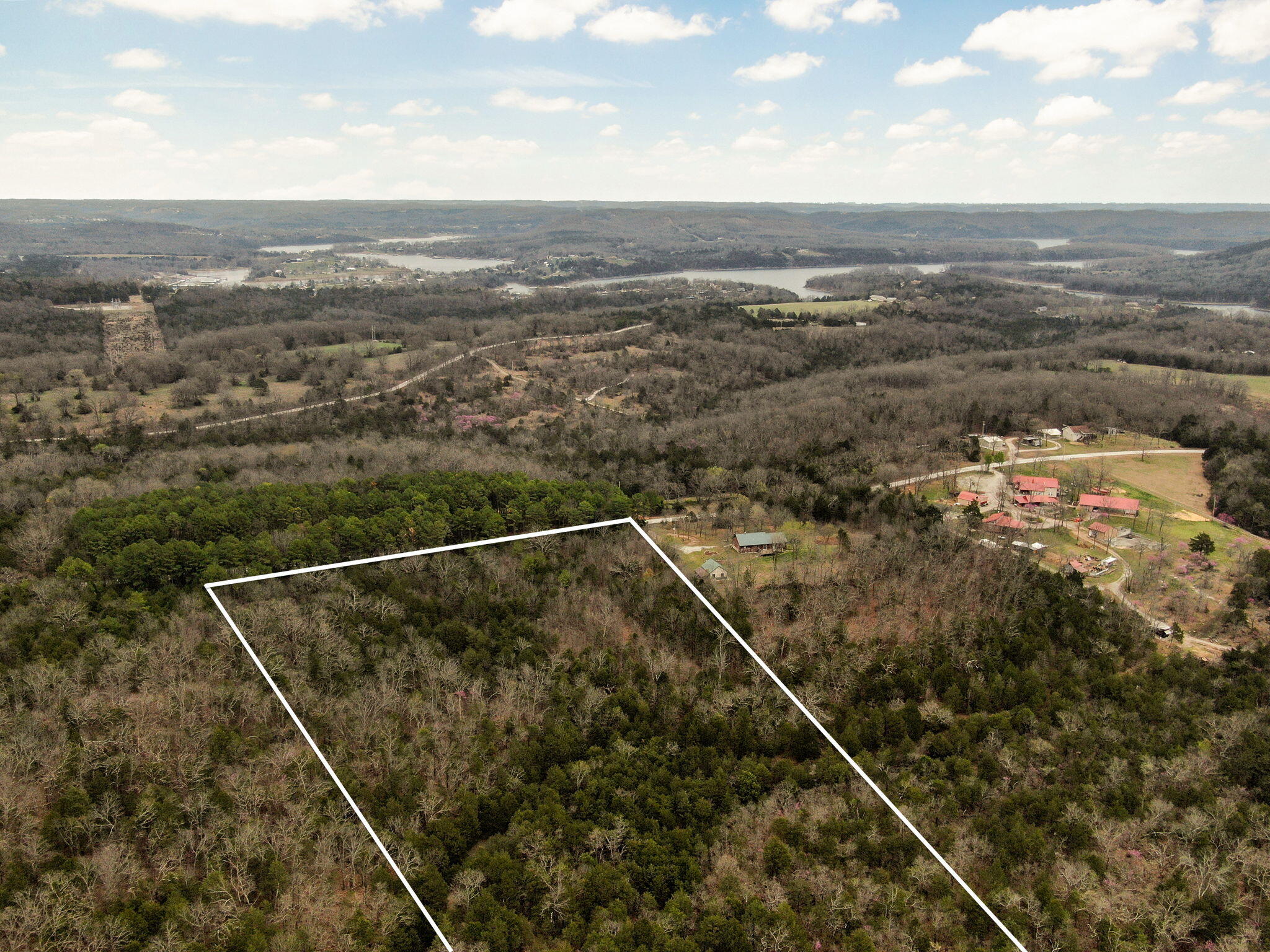 000 Fossil Cove Road Property Photo 2