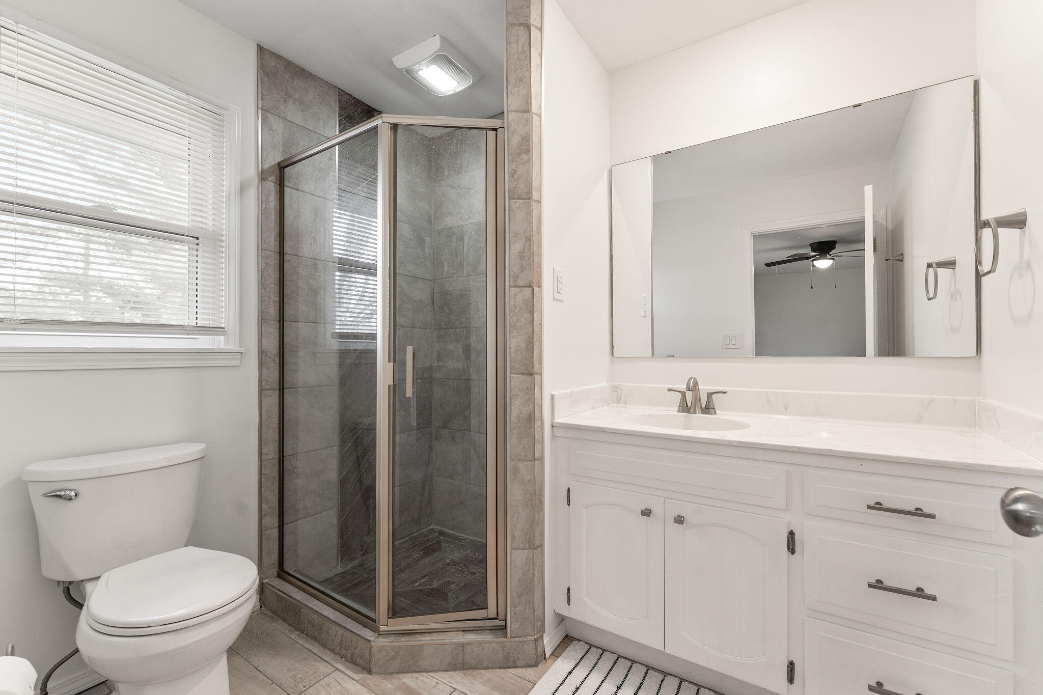 2937 South Brentmoor Avenue Property Photo 27