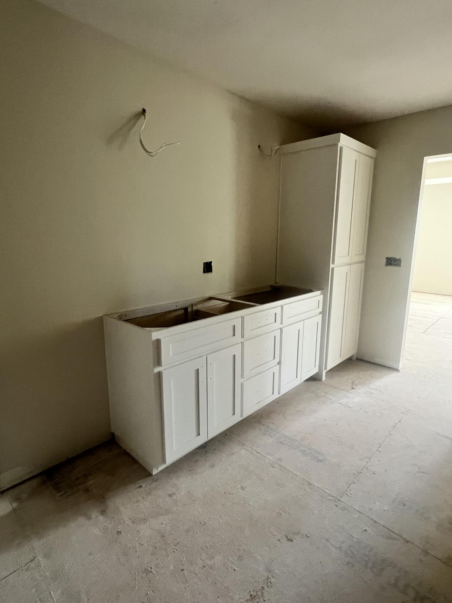 1139 South Gregg Road Property Photo 6