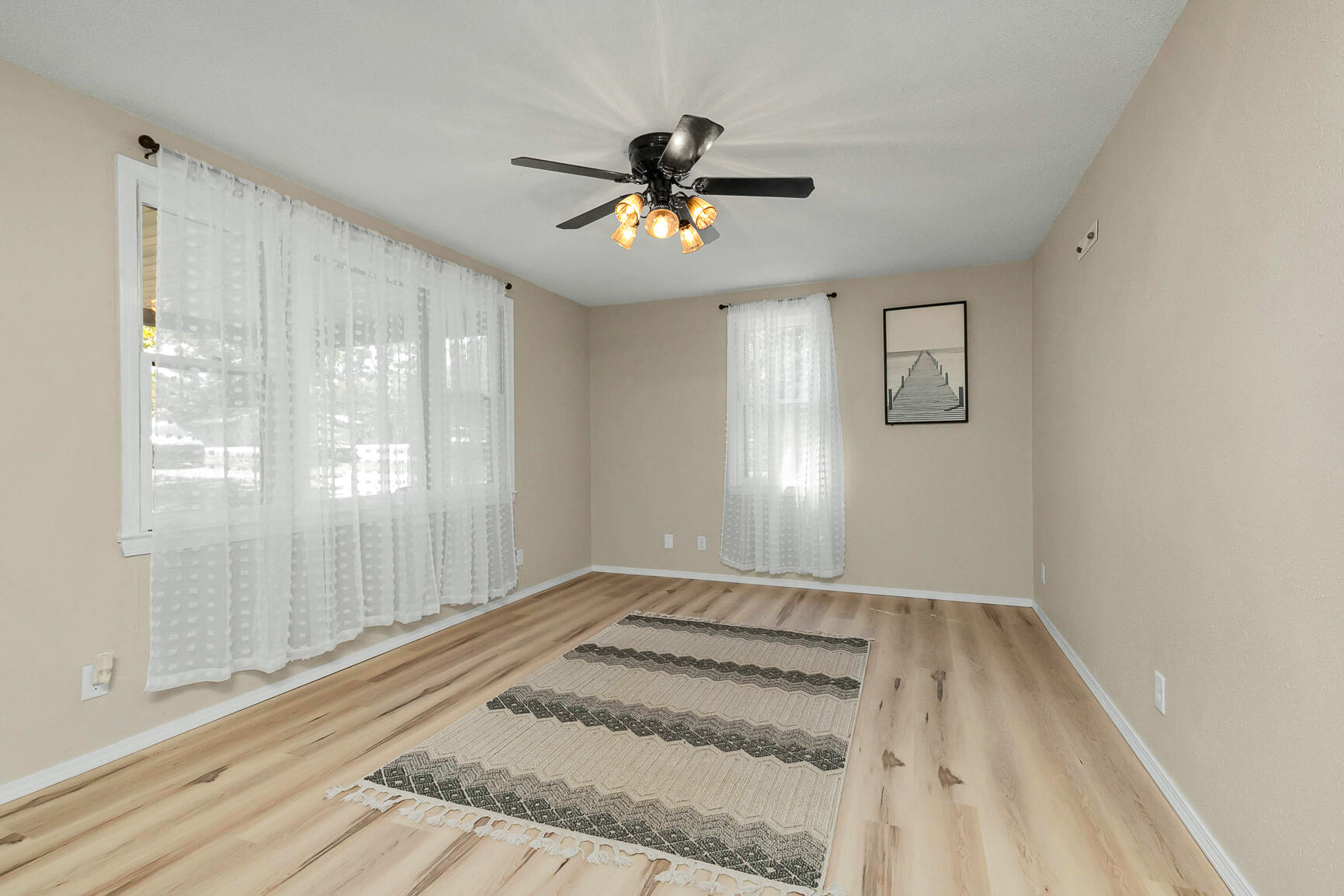 20833 Highway Rb Property Photo 5