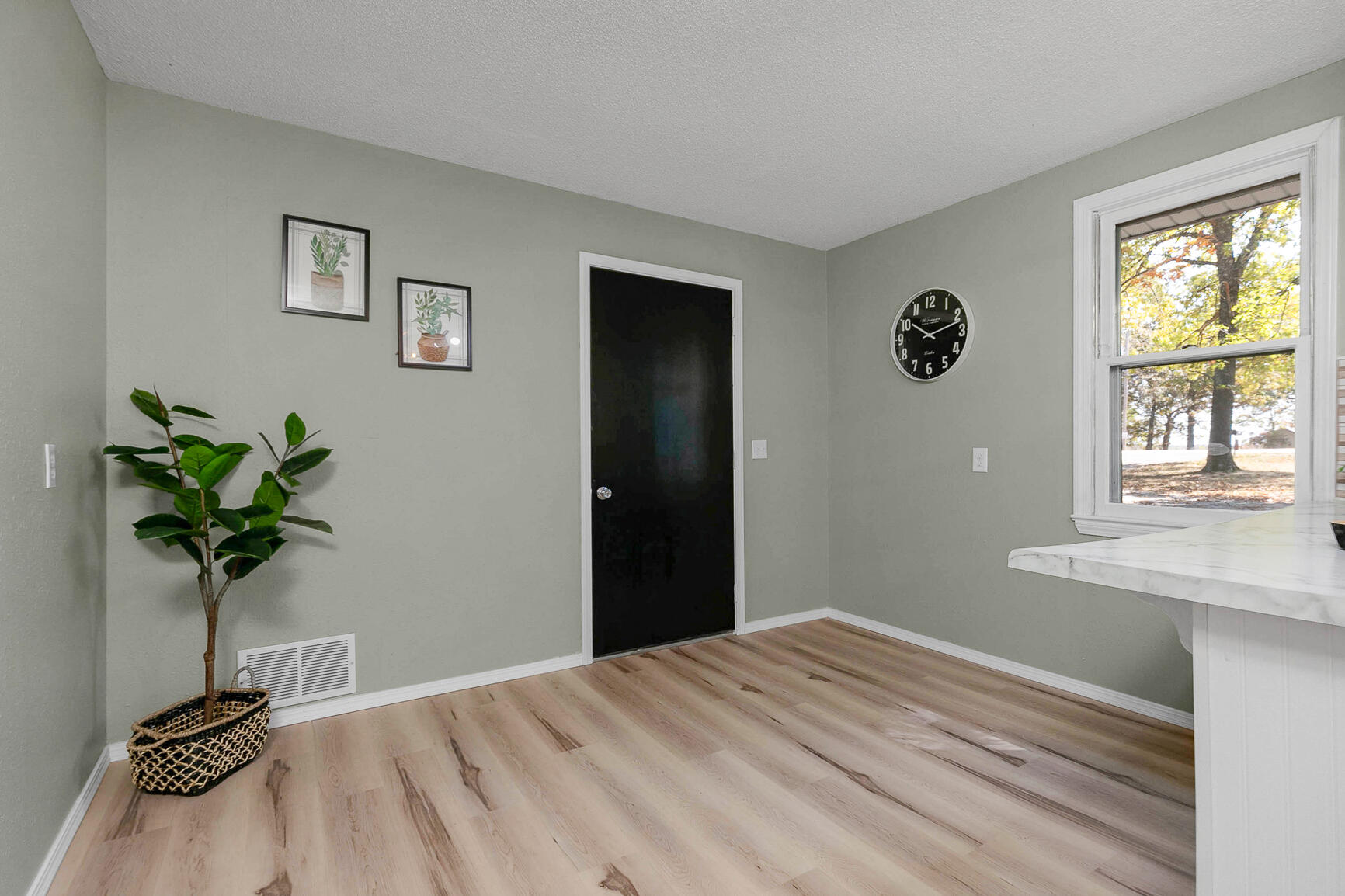 20833 Highway Rb Property Photo 11