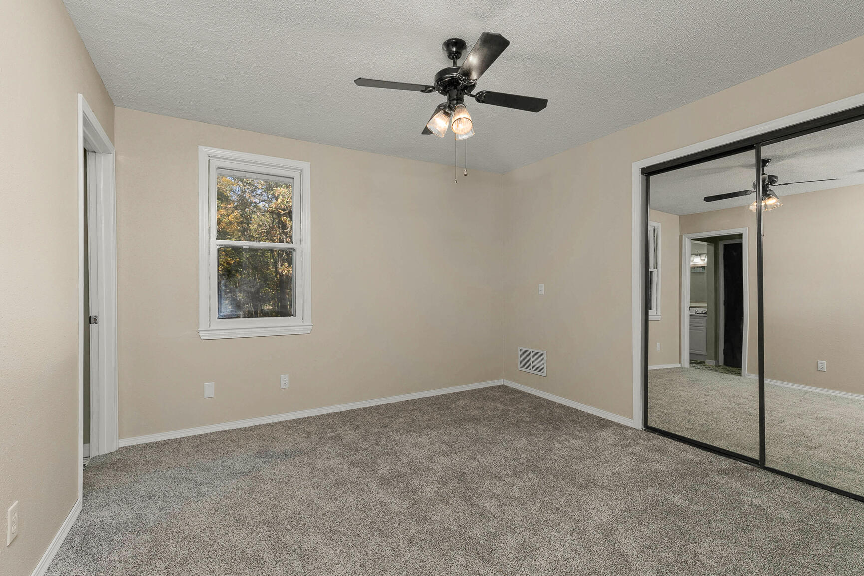 20833 Highway Rb Property Photo 15