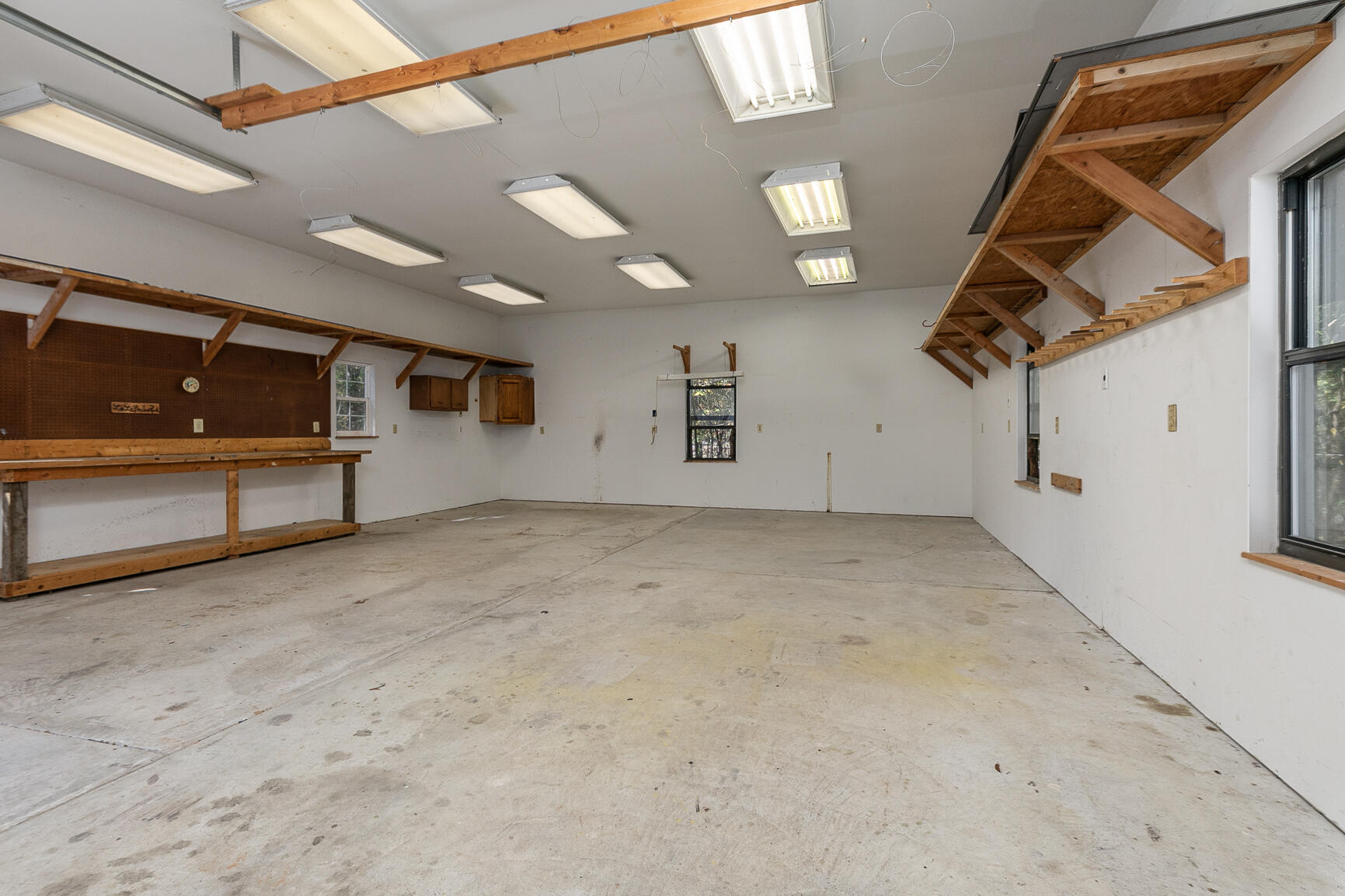 20833 Highway Rb Property Photo 31