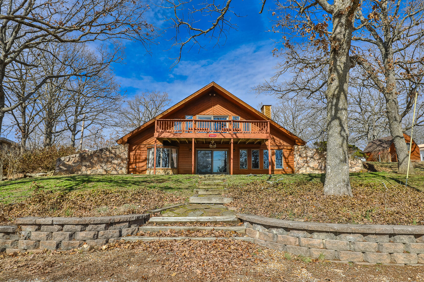 25827 Canyon Drive Property Photo